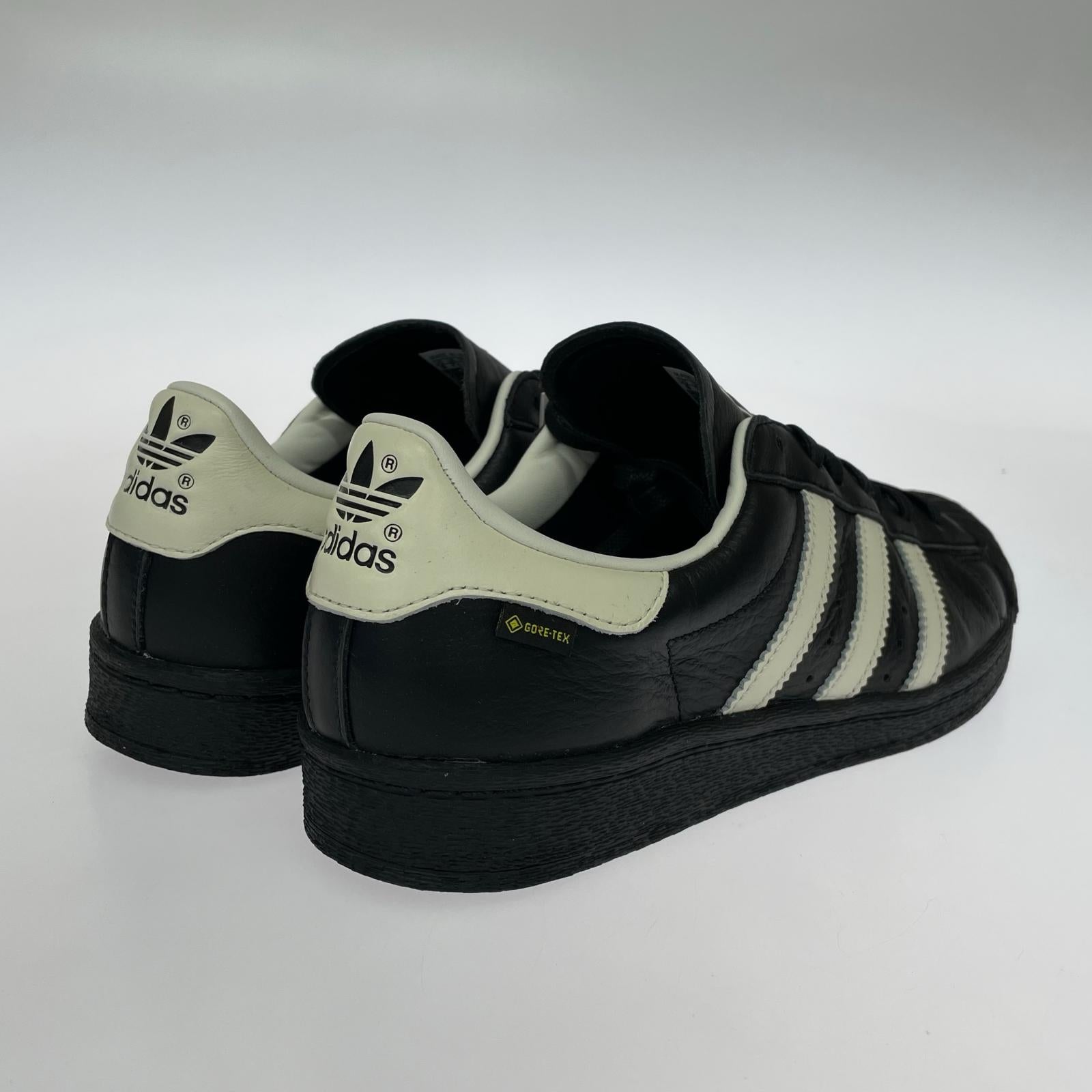スニーカー SUPERSTAR 82 GTX for Japan 26.0㎝ 26cm (US8 UK7 1/2 EU42) ブラック