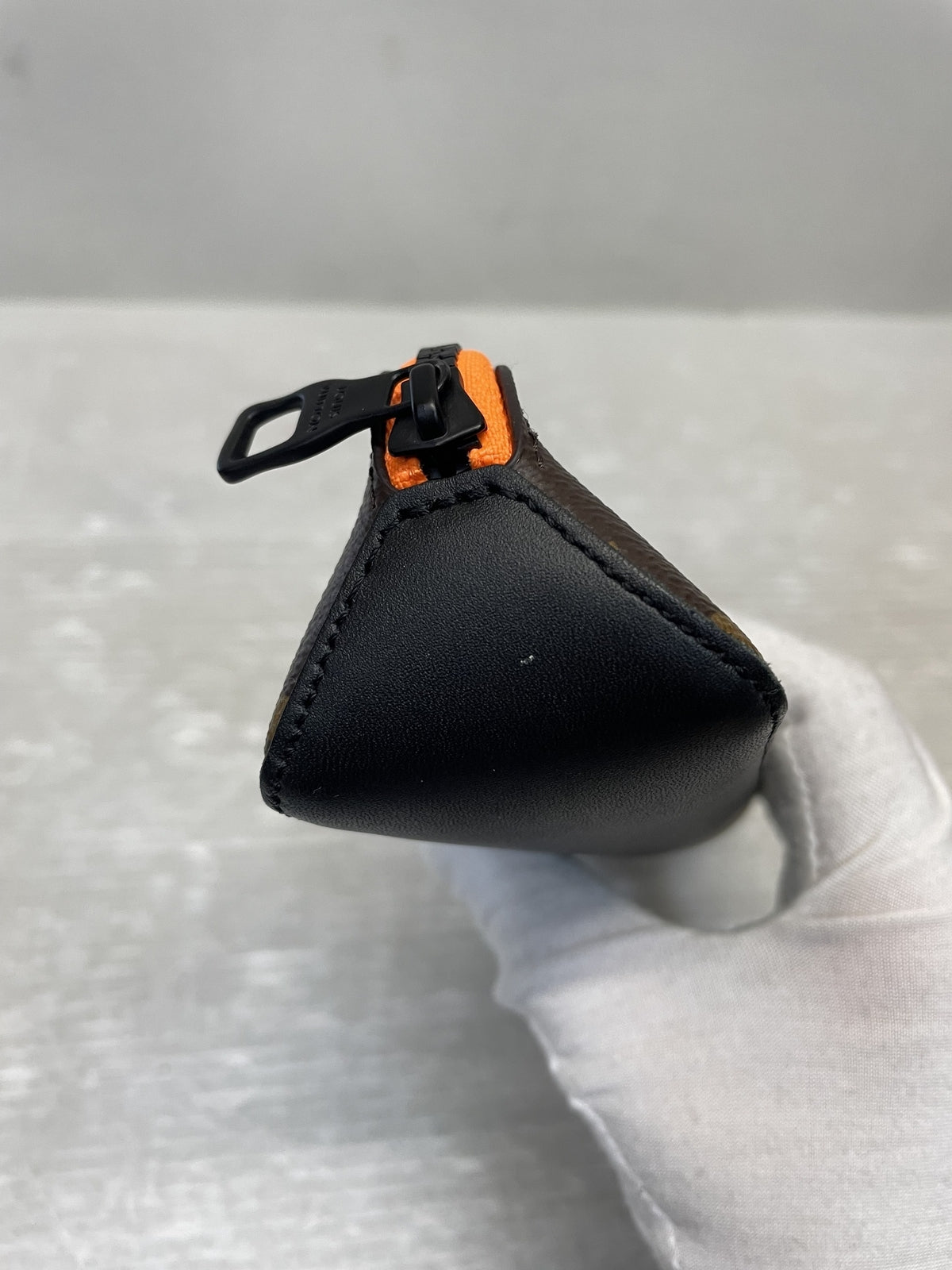 LV フレンド モノグラム トゥルース エリザベット ペンケース