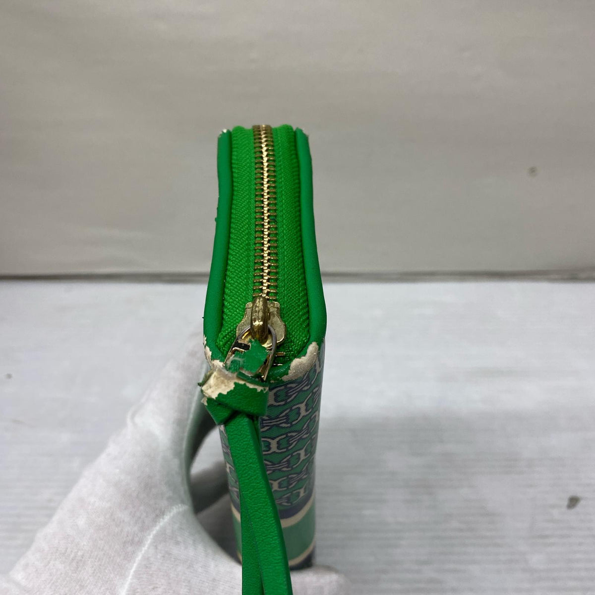 TORY BURCH/ラウンド/長財布