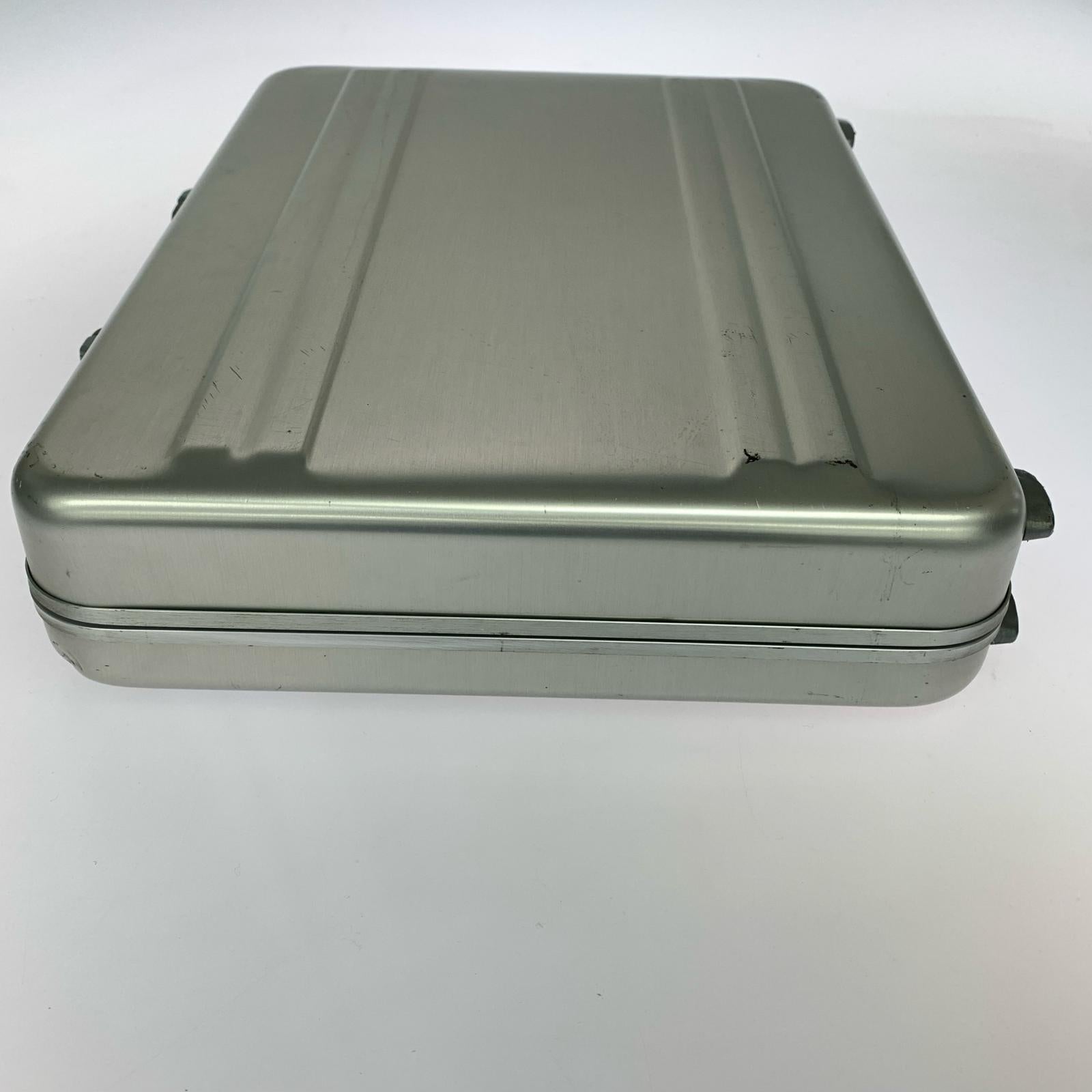 その他バッグ アタッシュケース