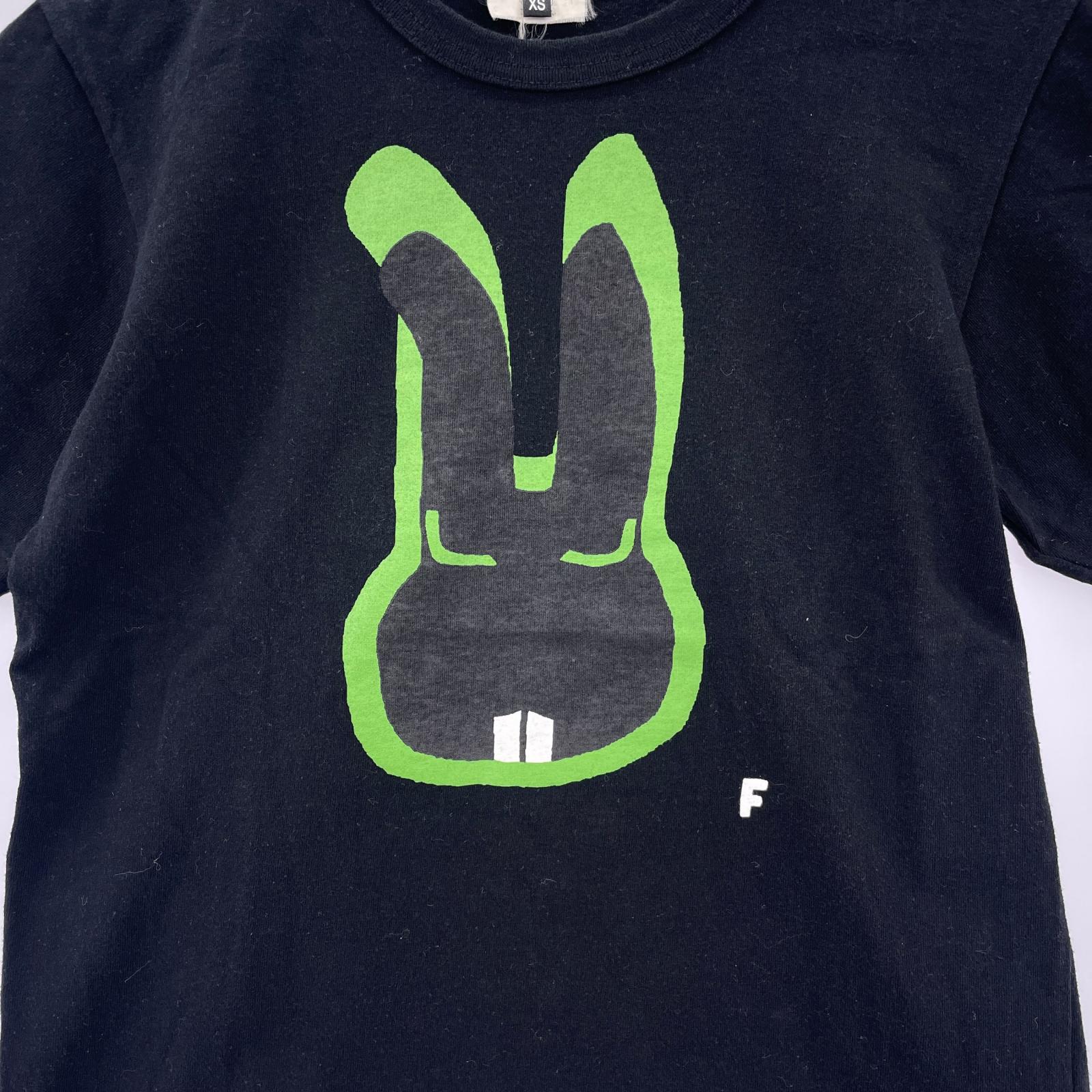 半袖Tシャツ BLACK COMME des GARCONS ラビットプリントカットソー 黒 (XS) ブラック