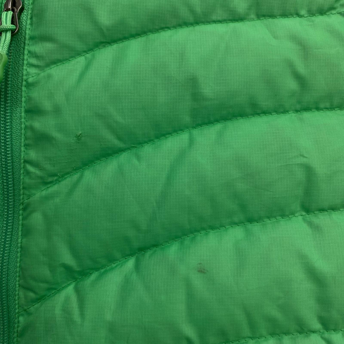 ジャケット ダウンセータージャケット GRN L グリーン