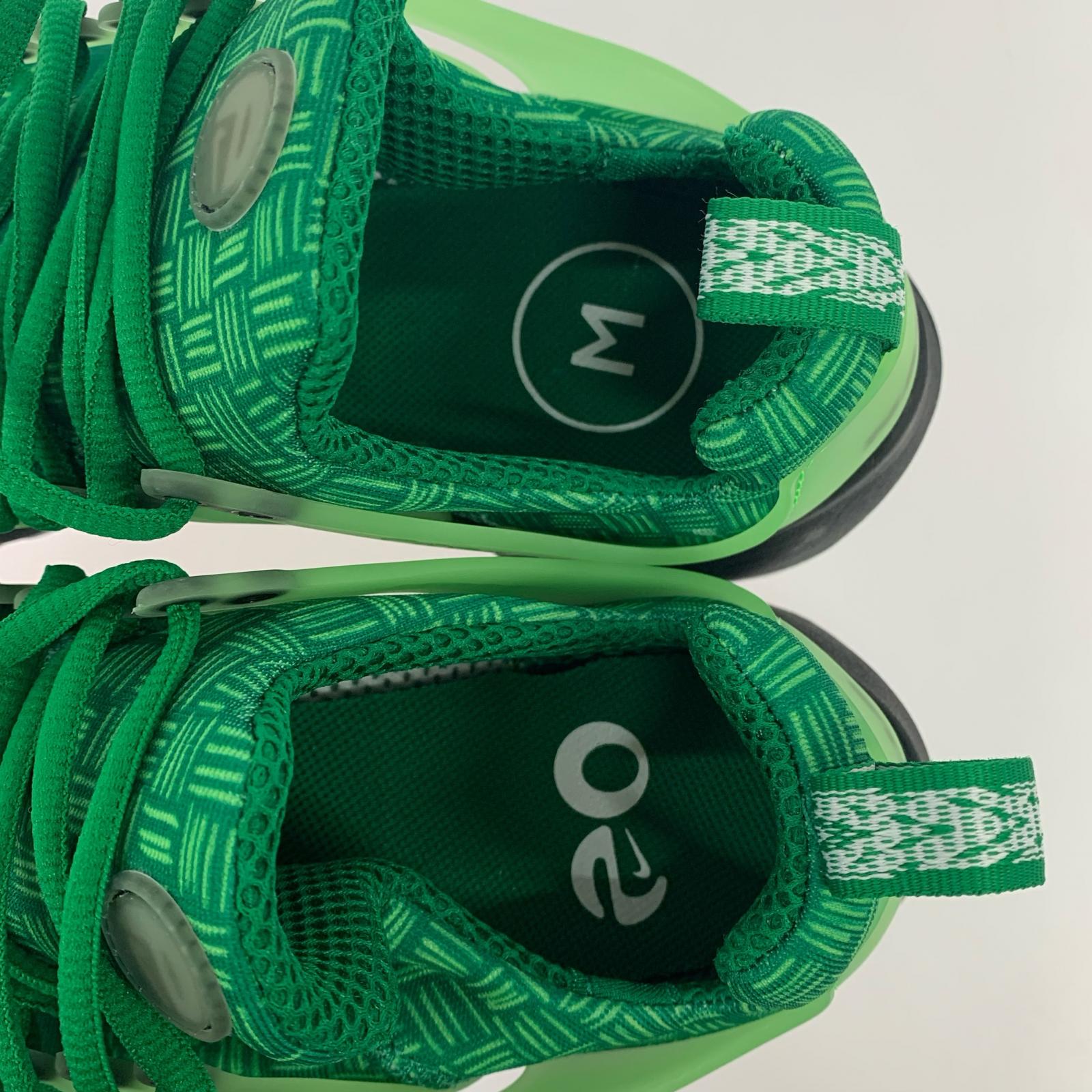 スニーカー Presto Naija グリーン