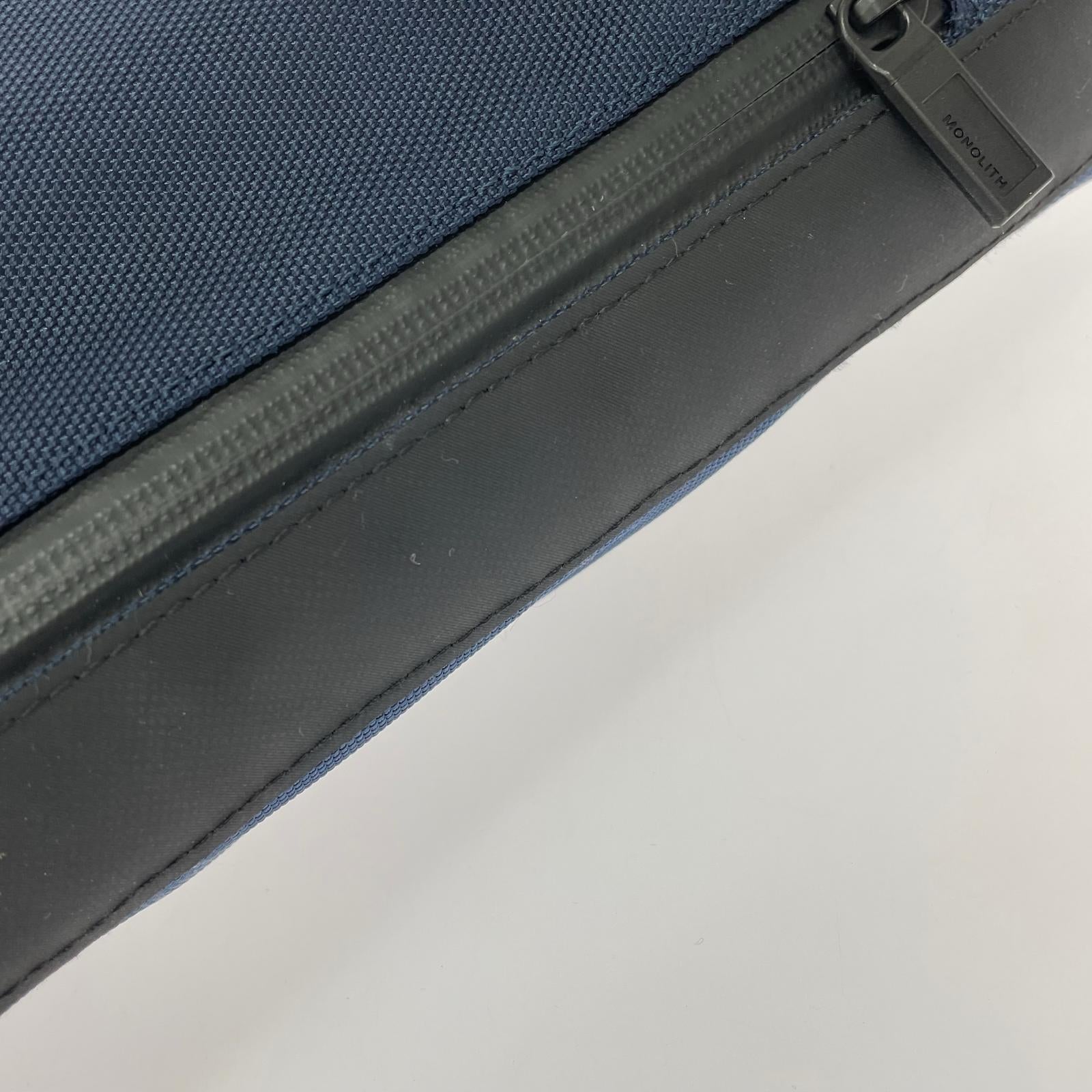 その他バッグ MONOLITH TOTE PRO M 紺 ネイビー