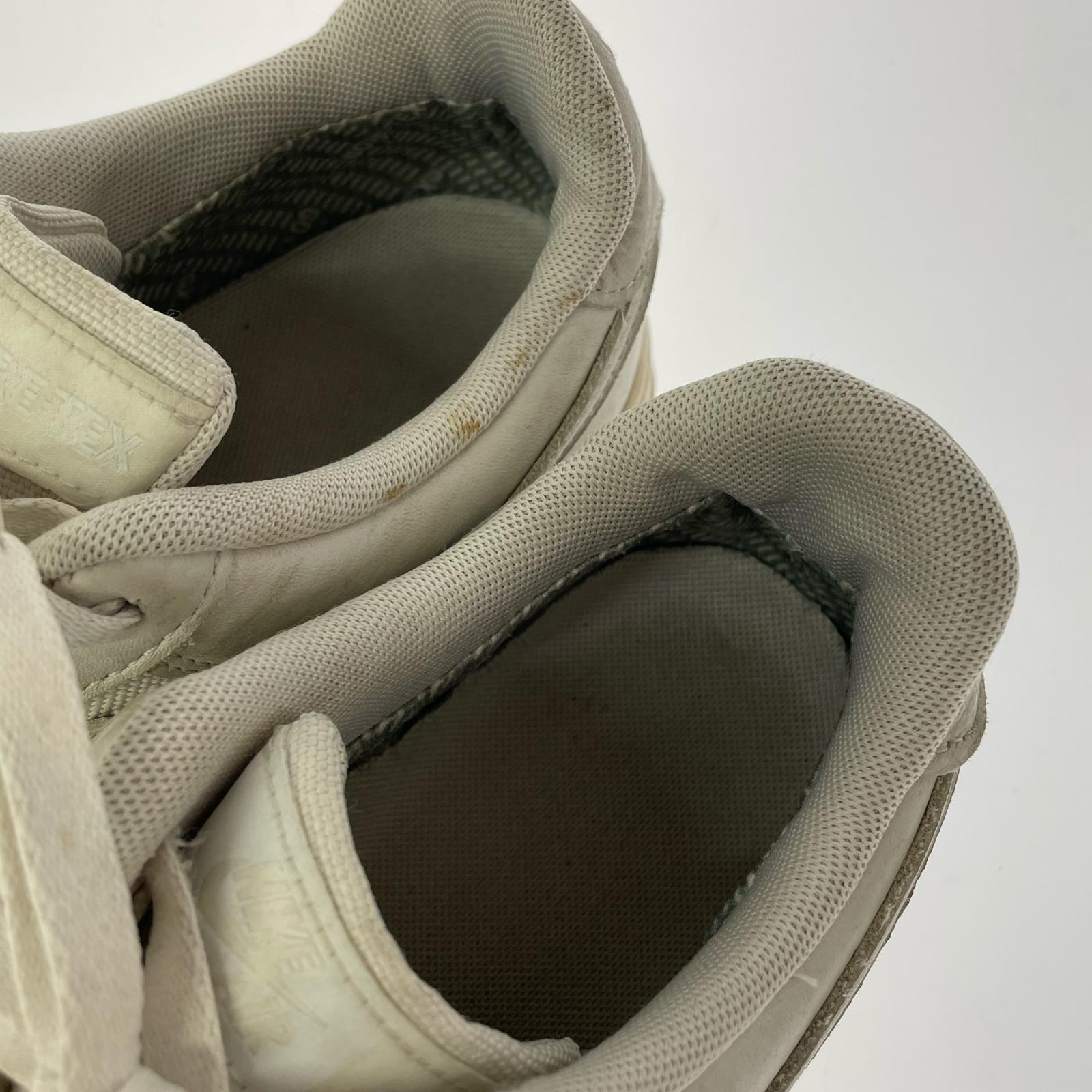 スニーカー AIR FORCE 1 LOW GTX 白 (26.5) ホワイト