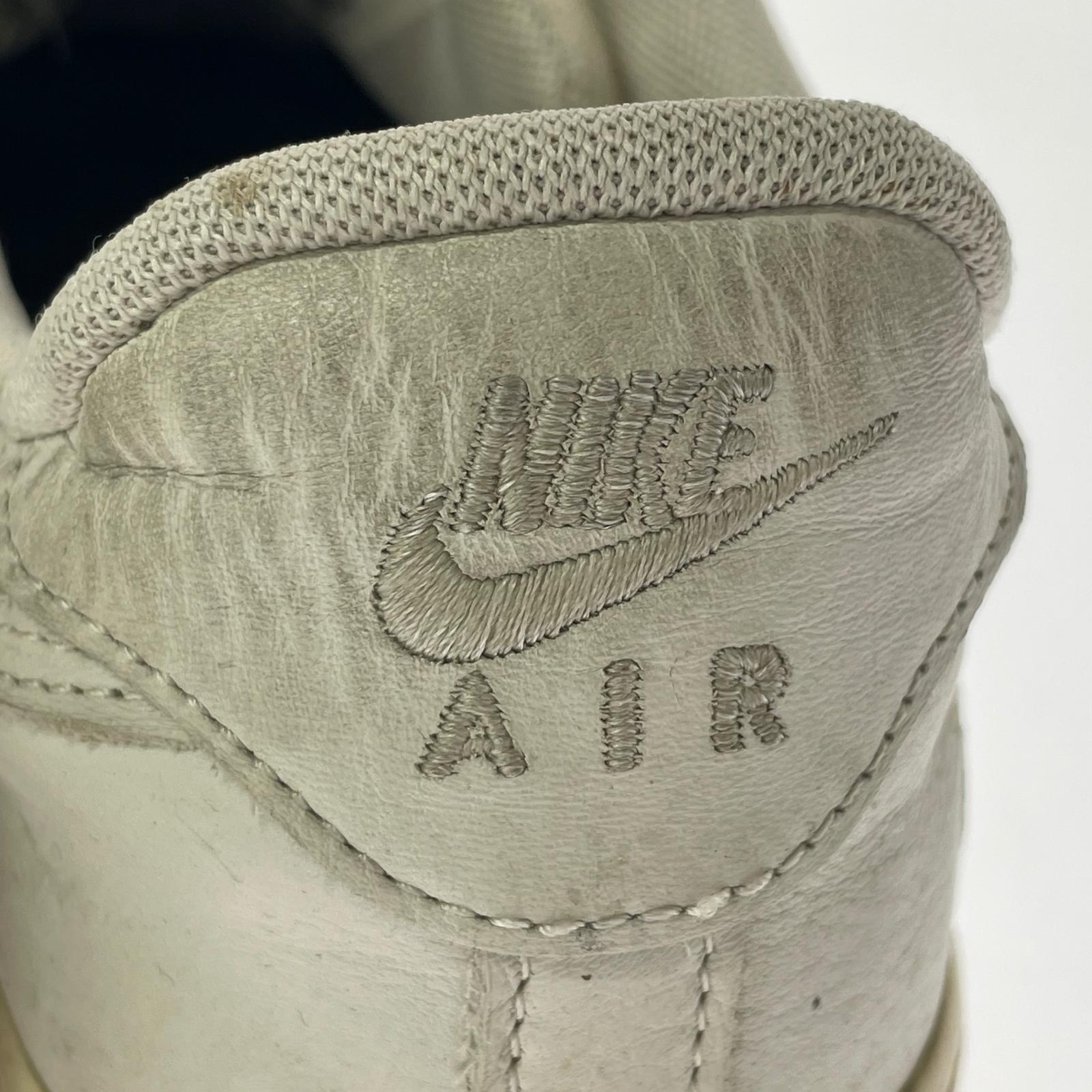 スニーカー AIR FORCE 1 LOW GTX 白 (26.5) ホワイト