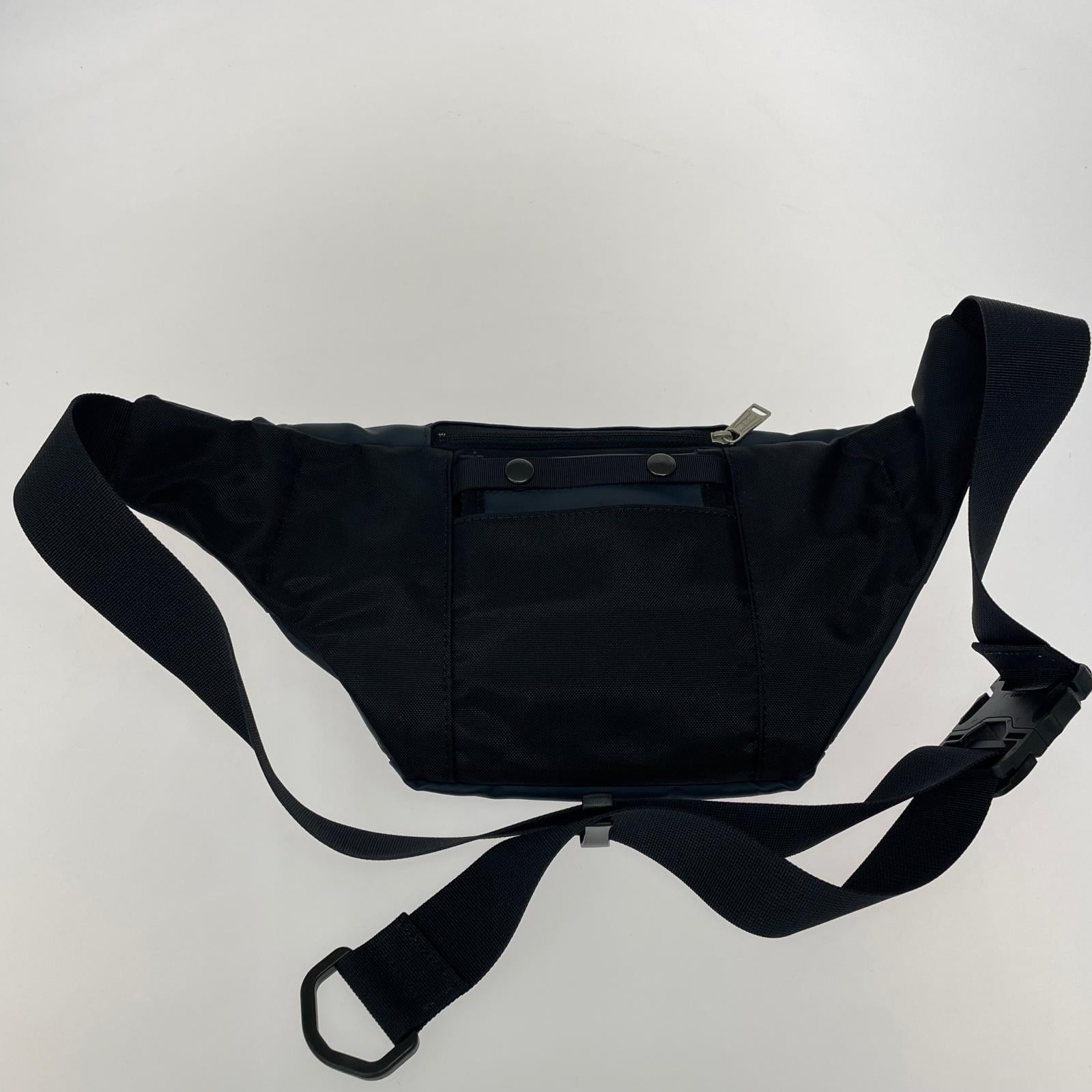 ボディバッグ CIE LEAP SLING BAG S グレー
