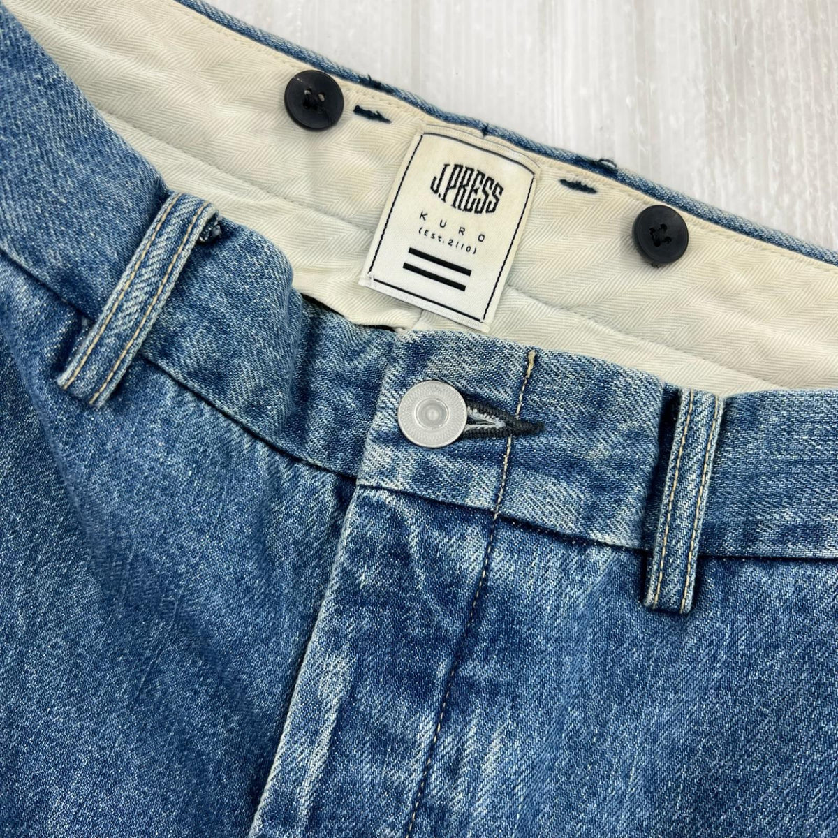デニムパンツ J.PRESS×KURO CENTER PLEATS DENIM TROUSERS (2) 2 ブルー