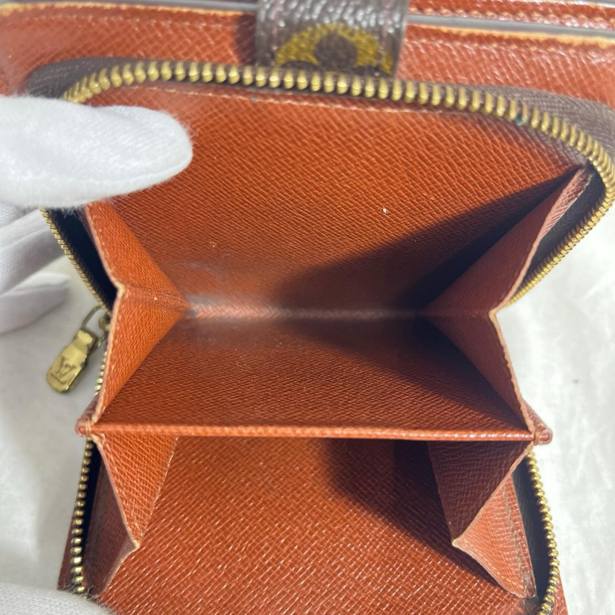 モノグラム コンパクトジップ