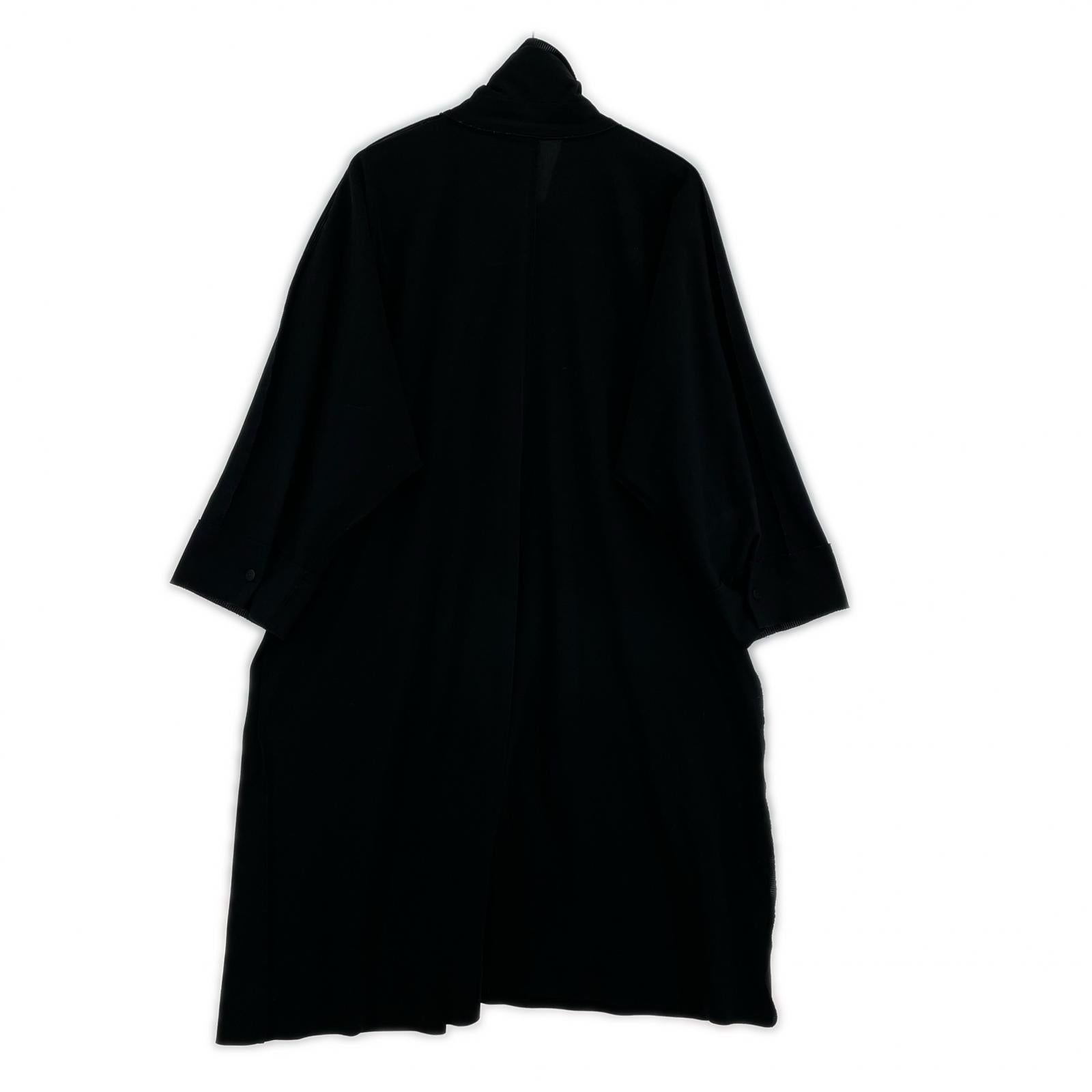 ジャケット me ISSEY MIYAKE ロングコート ブラック