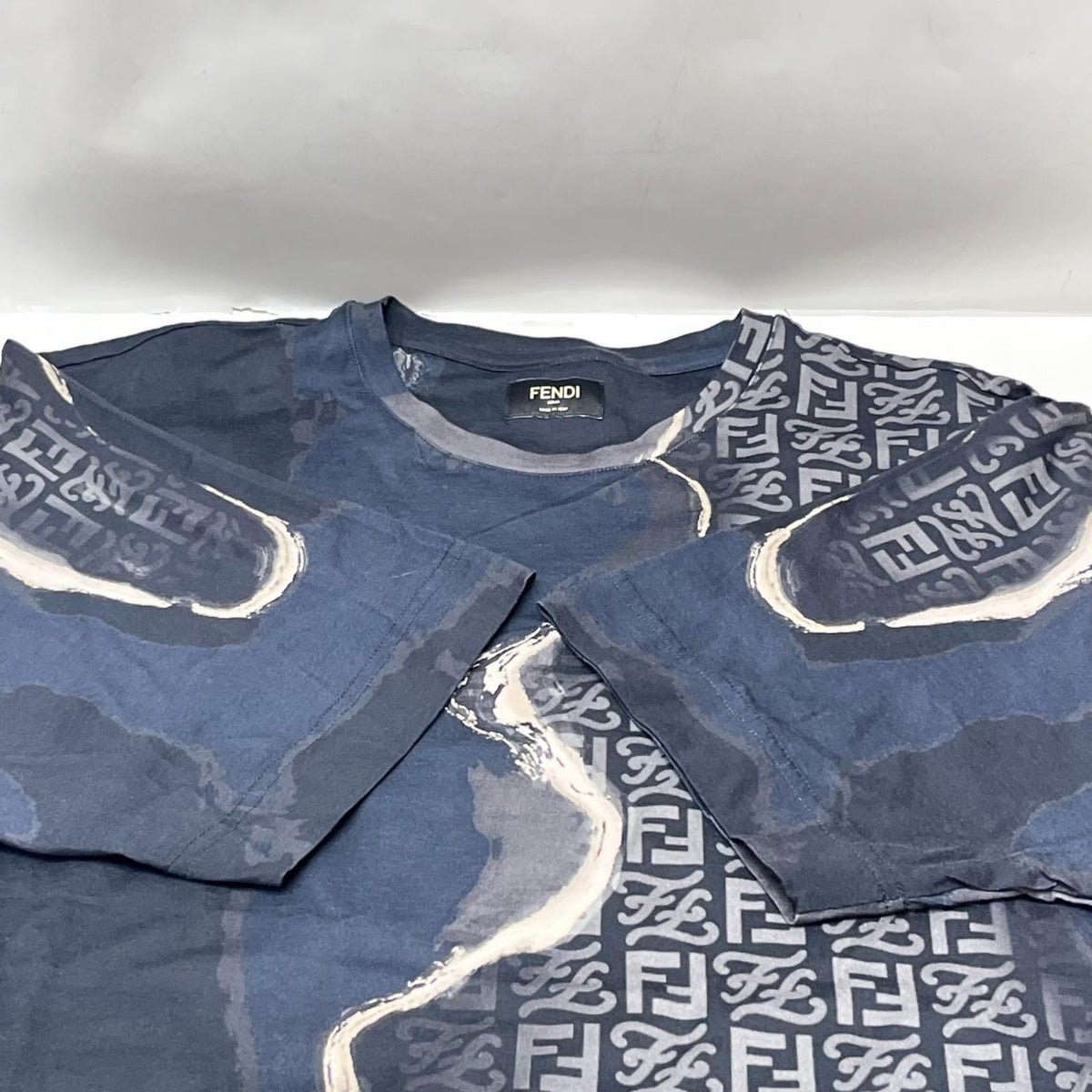 FENDI Tシャツ M