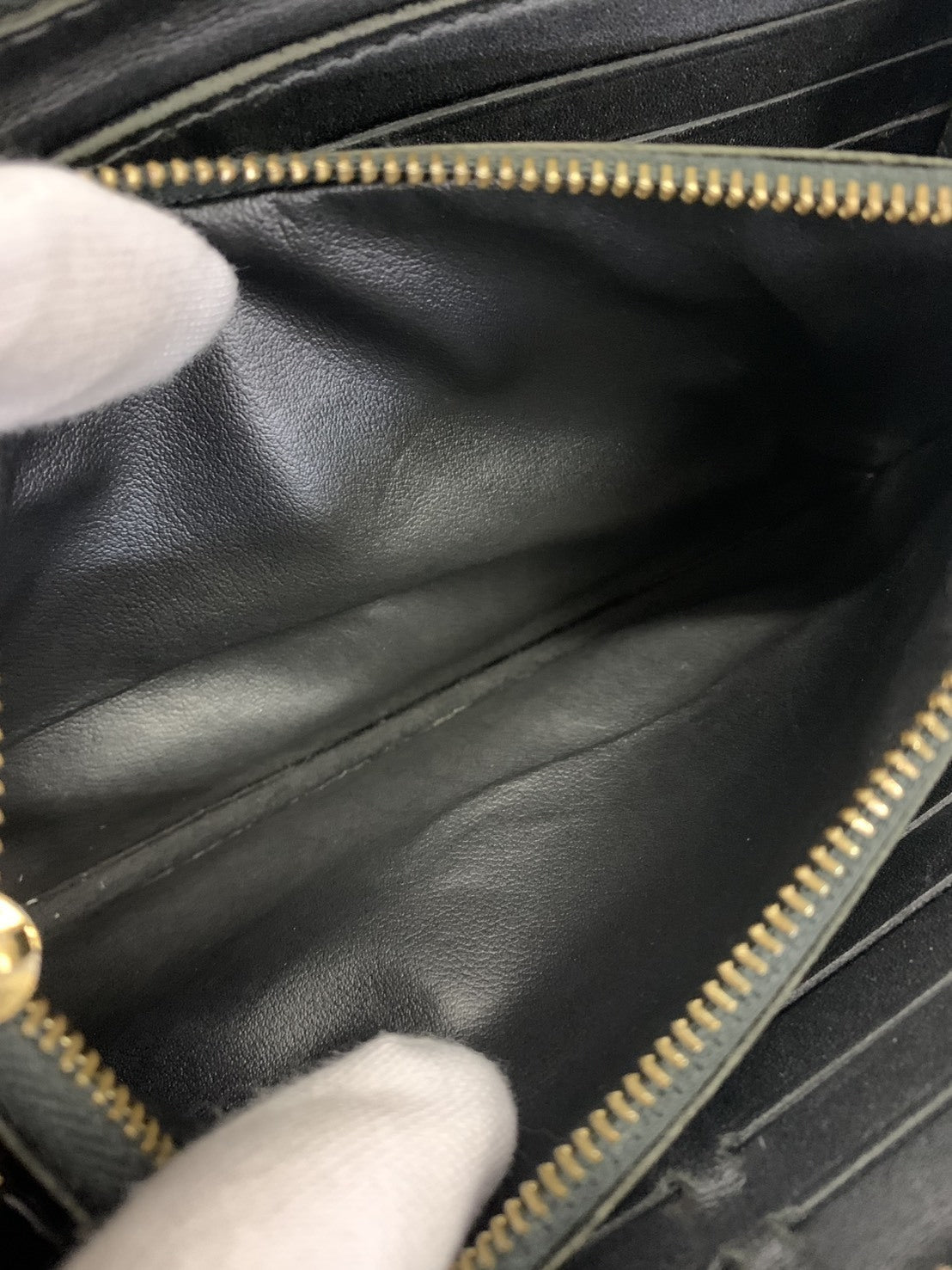 LV スハリライン ノワール ジッピーウォレット