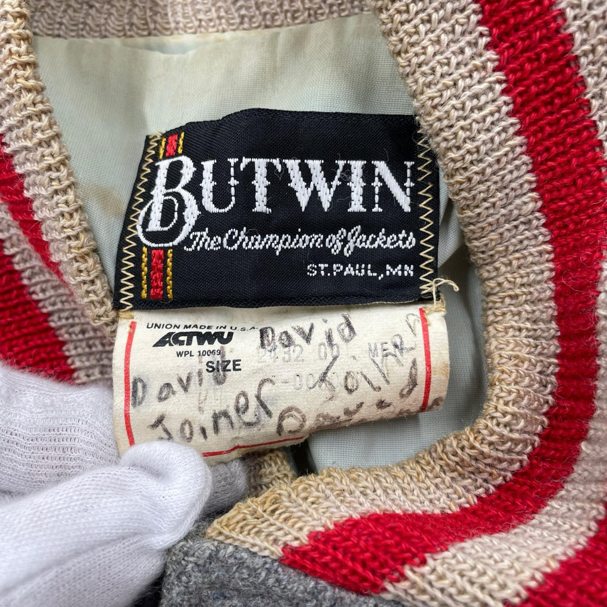 ブルゾン BUTWIN 袖レザースタジャン