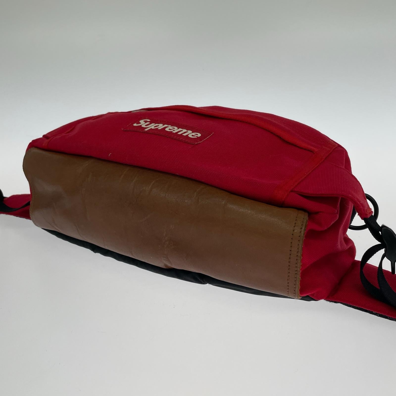 ボディバッグ Supreme 08AW Leather Waist Bag 赤