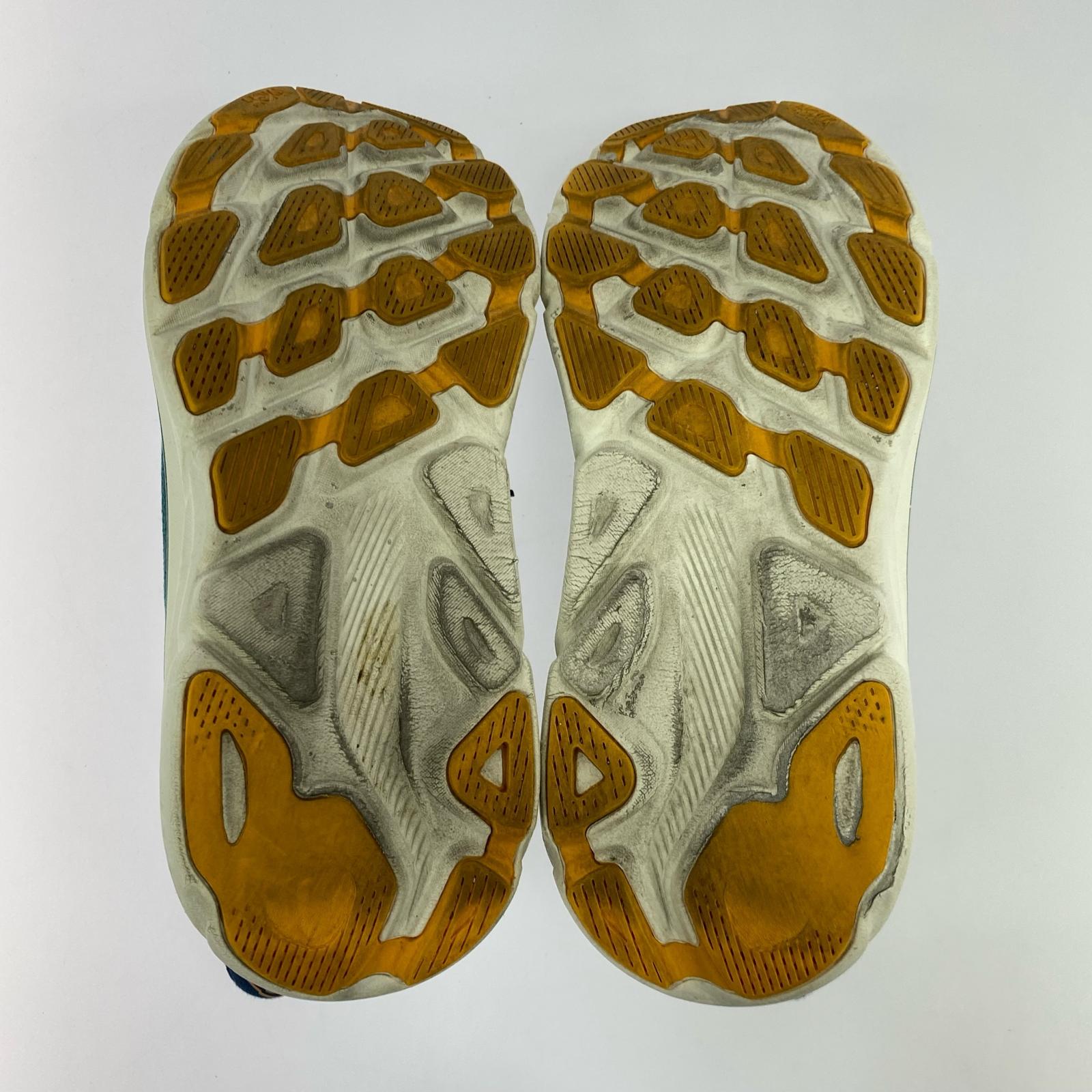 スニーカー CLIFTON 9
