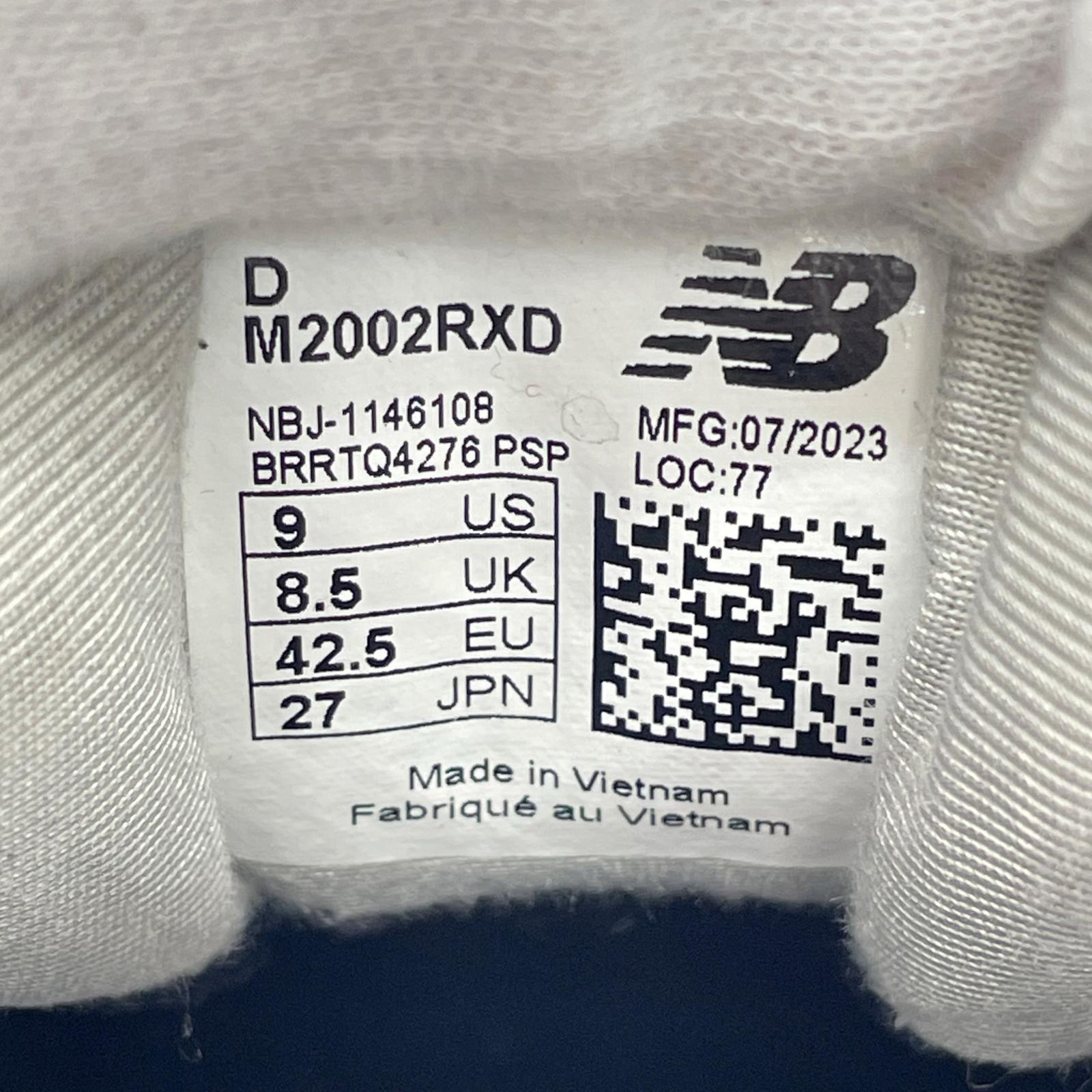 スニーカー NEW BALANCE M2002RXD 黒 (27) 27cm (US9 UK8 1/2 EU44) ブラック