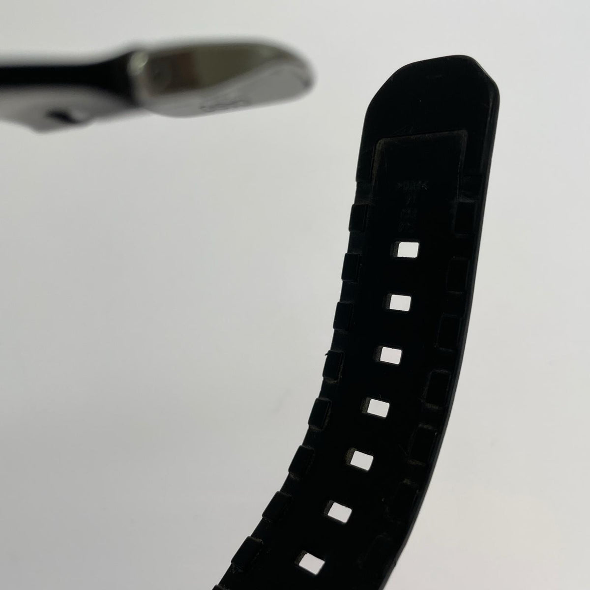腕時計 AWG-M100SB ブラック