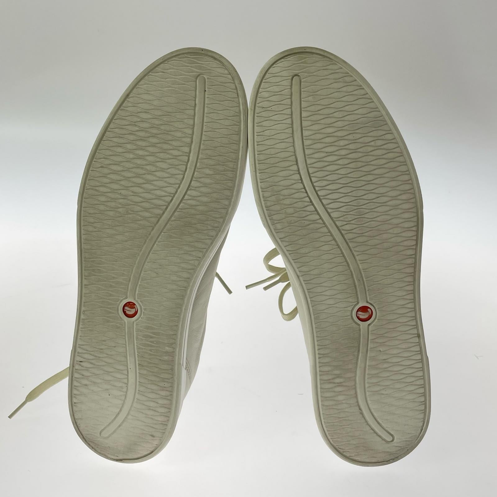 スニーカー Un Costa Lace ホワイト