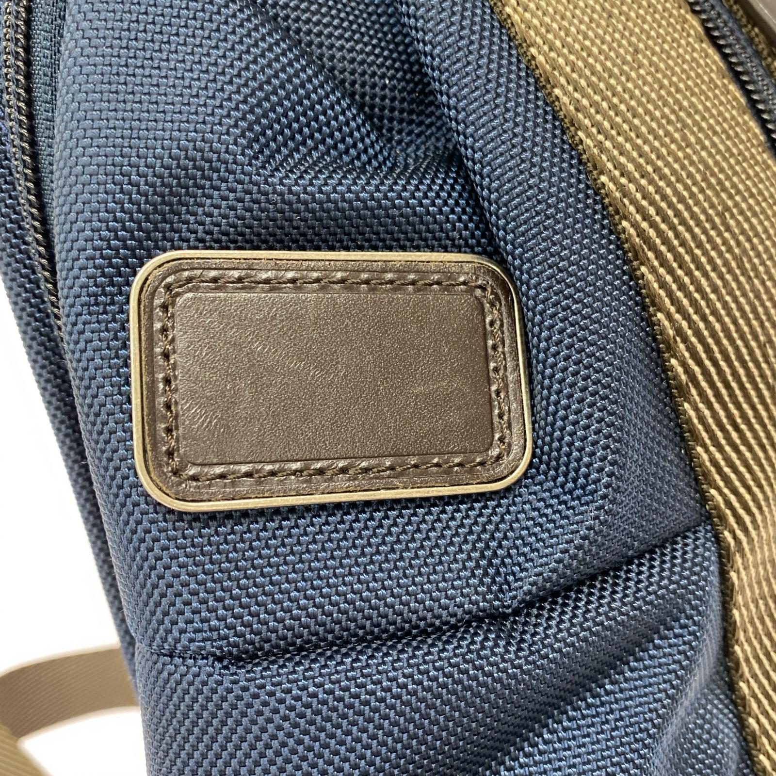 ボディバッグ TUMI ALPHA BRAVO MONTEREY SLING 紺 ネイビー