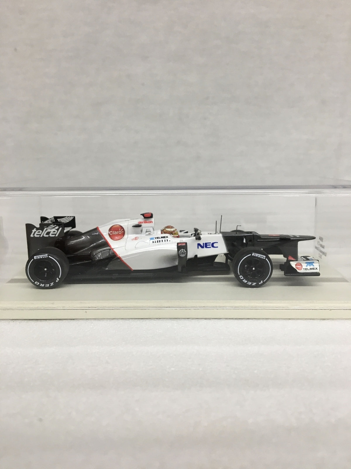 SPARK ss04 鈴鹿サーキットカスタムザウバー C31 スケールカー