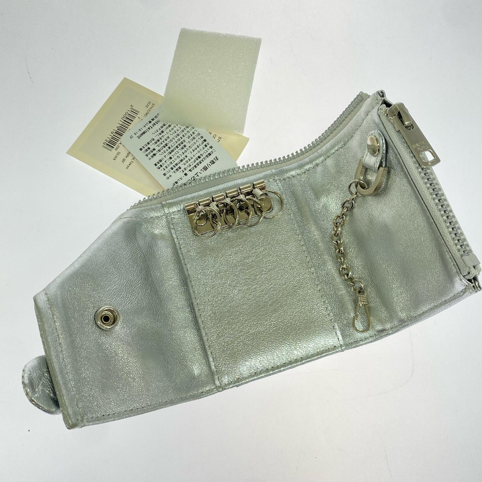 コンパクトウォレット beautiful people シルバー、箱付 シルバー