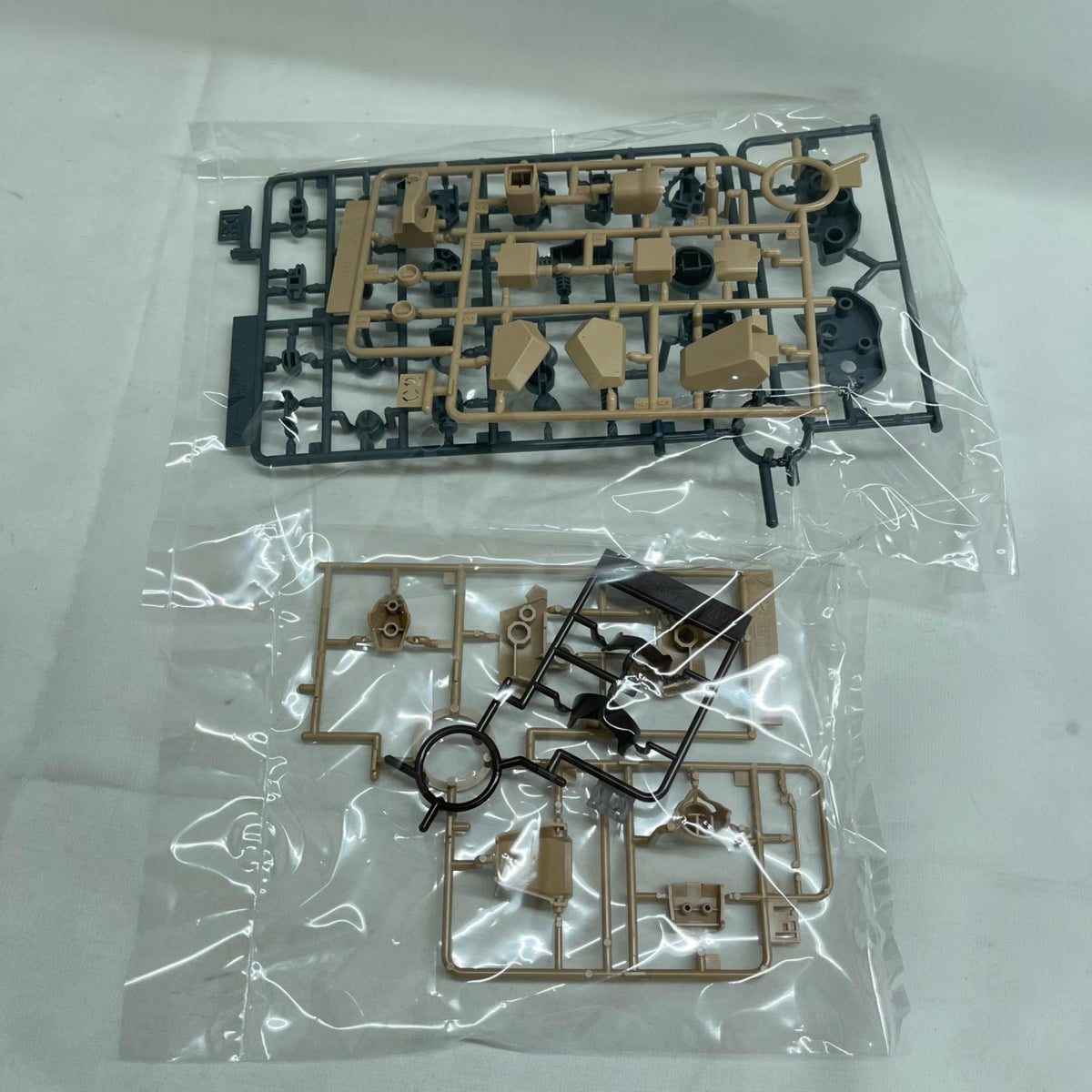 1/144 HG Me02R メッサーF02型 閃光のハサウェイ BANDAI ガンプラ