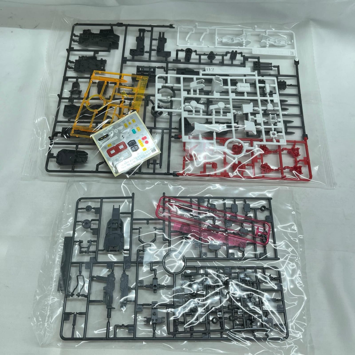 1/144 HG 赤い三巨星チームセット BANDAI ガンプラ