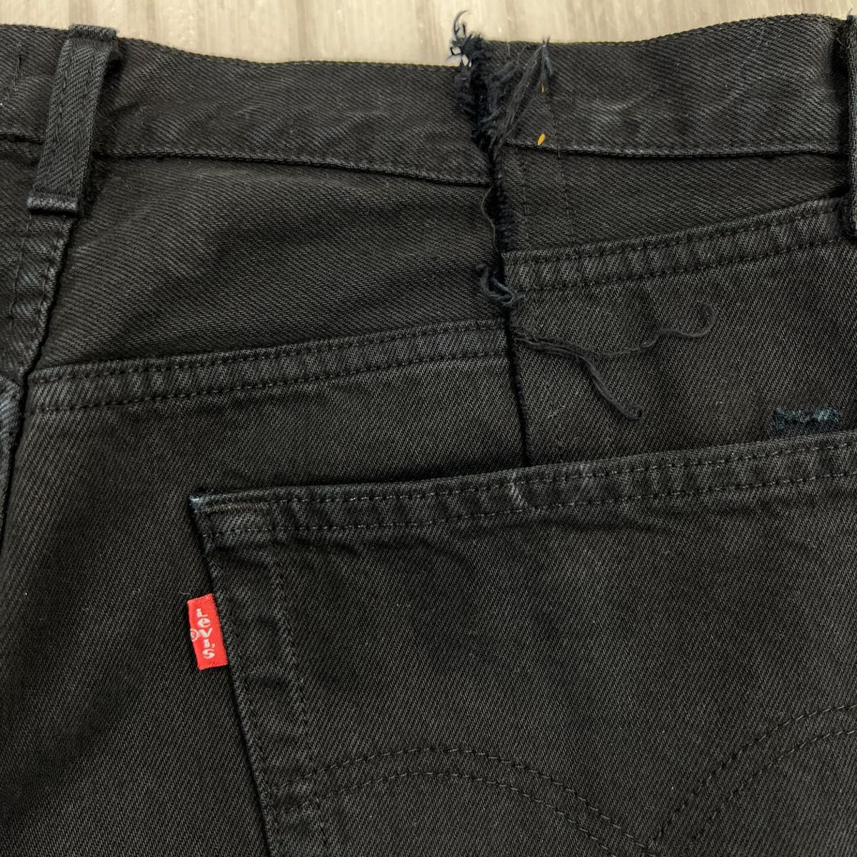 デニムパンツ OLDPARK Levi's 再構築デニムパンツ 黒 L ブラック