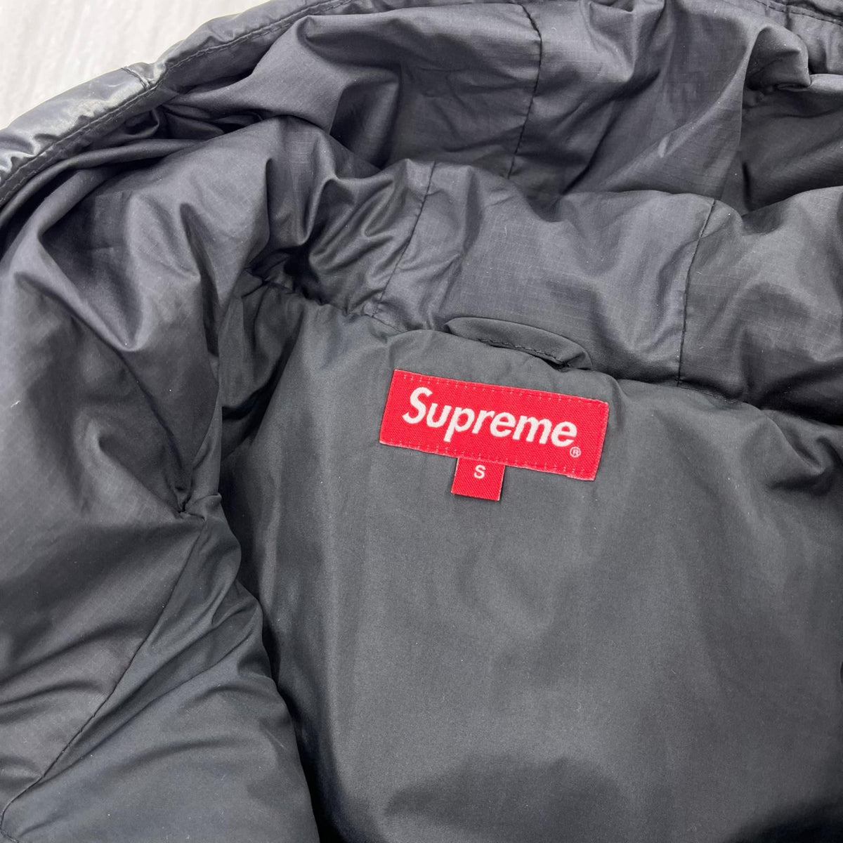 ダウンジャケット 21FW Warp Hooded Puffy Jacket BLK S S ブラック