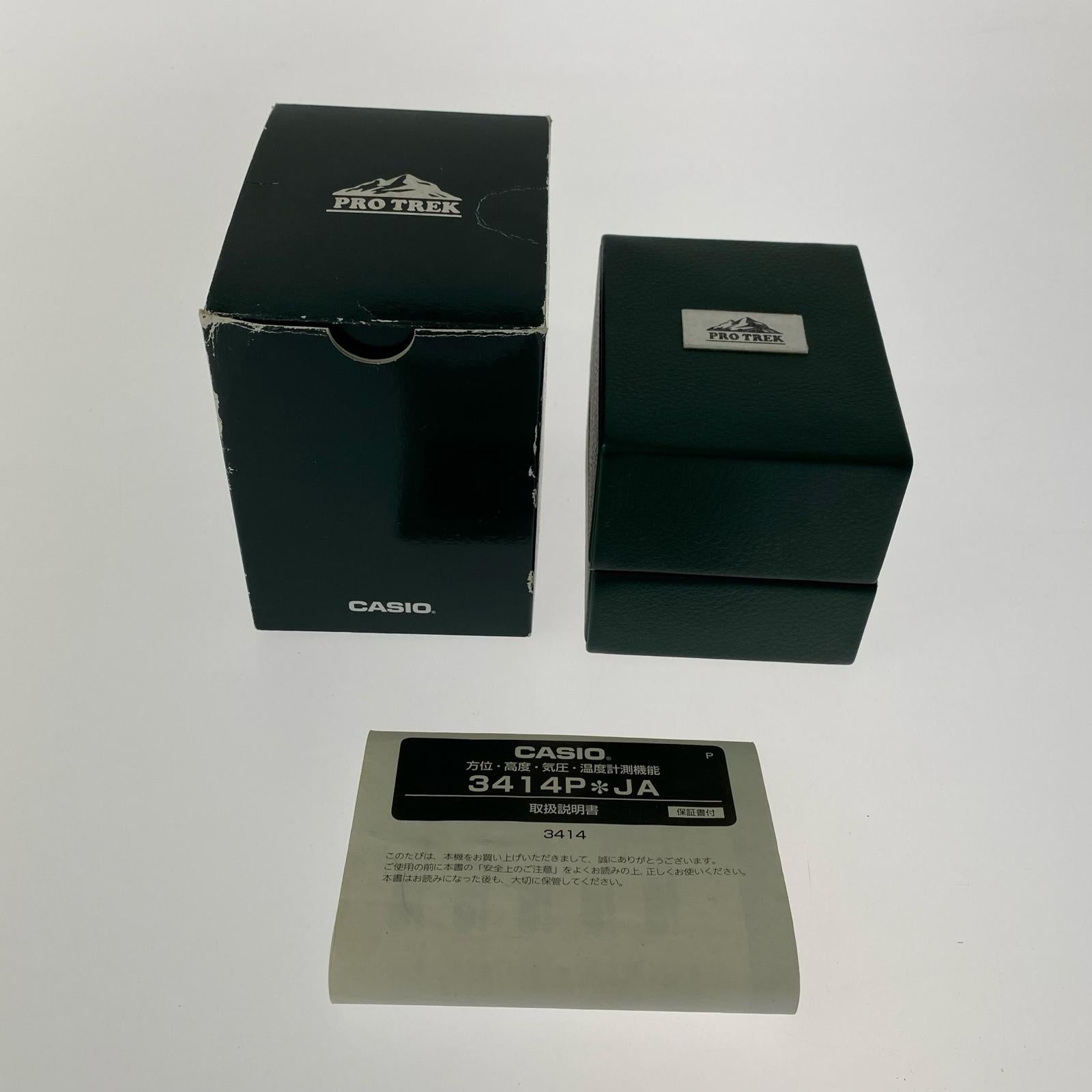 腕時計 PRO TREK ネイビー