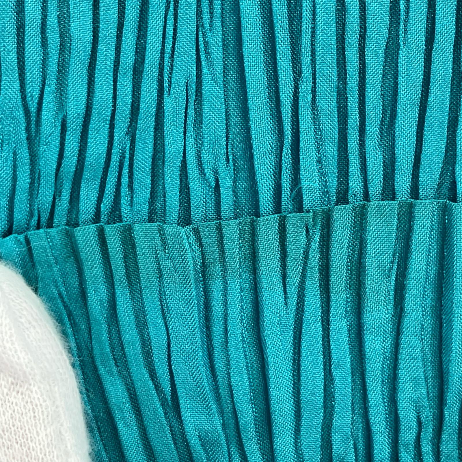 ワンピース ISSEY MIYAKE ノースリーブワンピース ブルー