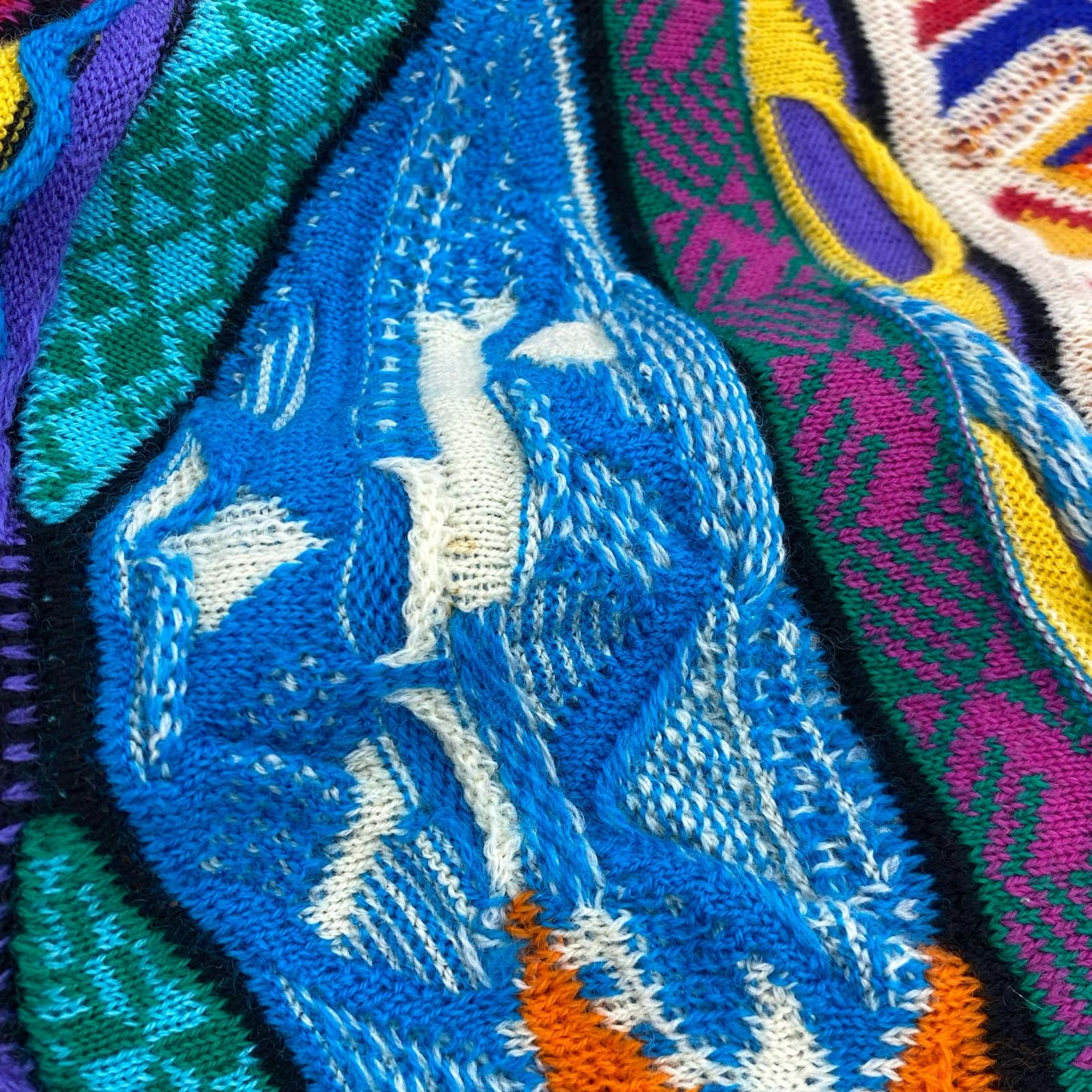 ニット COOGI 3Dニット AUS製 M マルチカラー