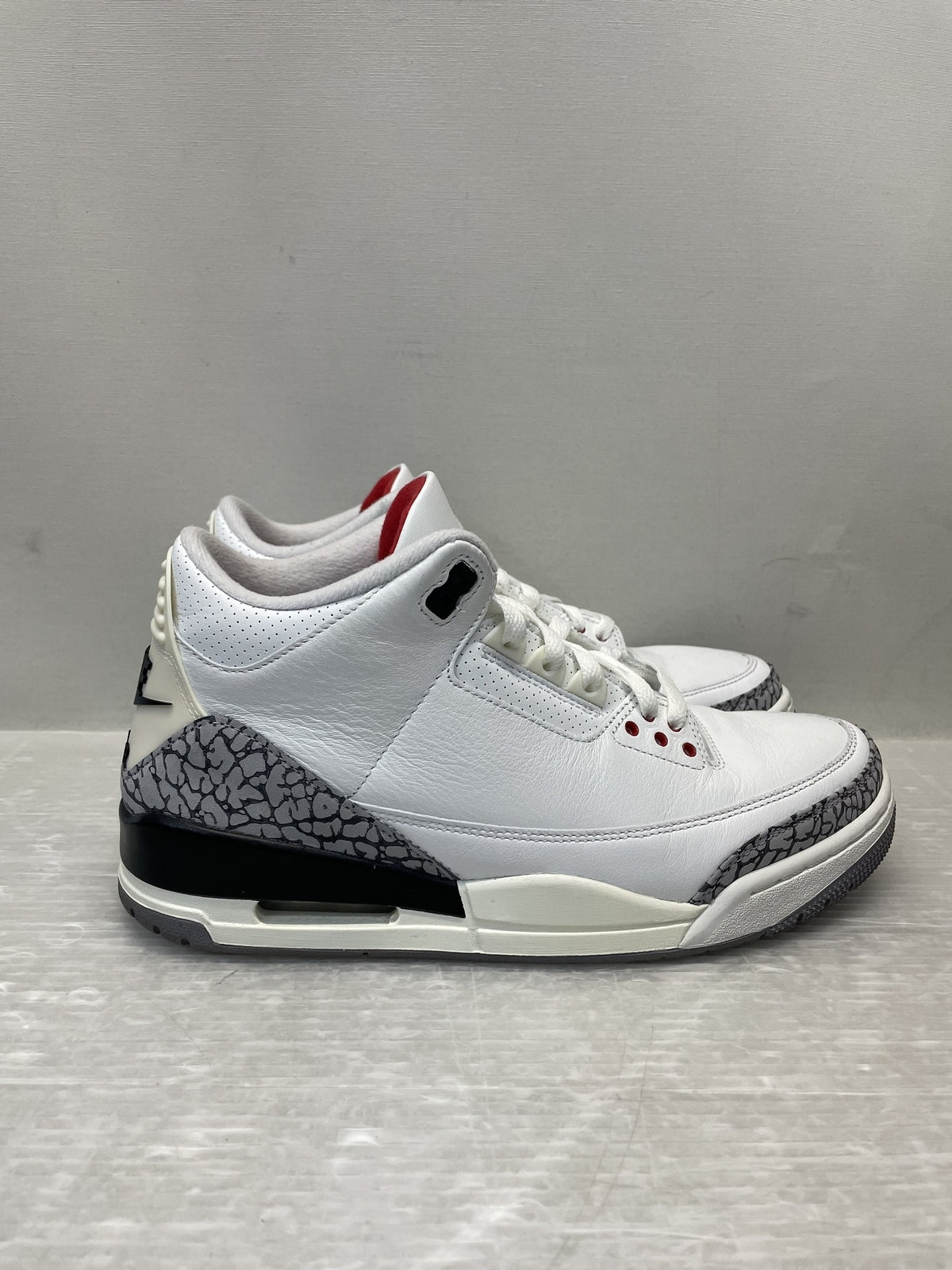 スニーカー NIKE AIR JORDAN 3 RETRO 27.0 ホワイト