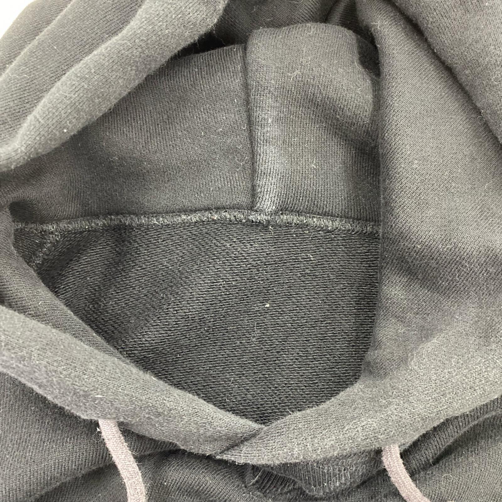 パーカー ×KAWS 黒 (2) 21-0283S 2 ブラック