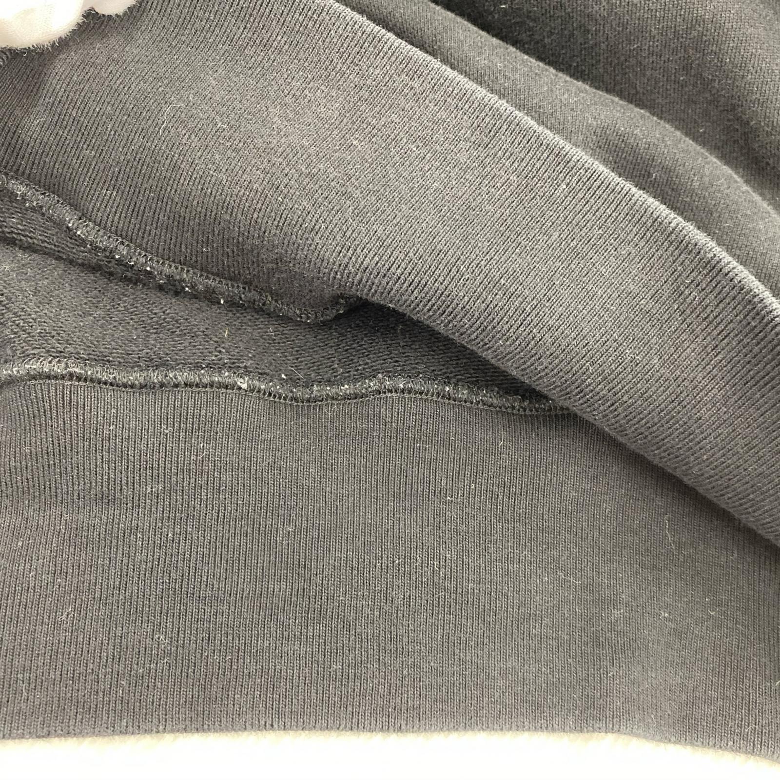 パーカー ×KAWS 黒 (2) 21-0283S 2 ブラック