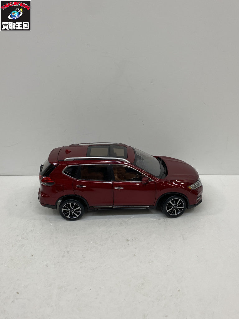 パウディ 1/18 日産ローグ スケールカー