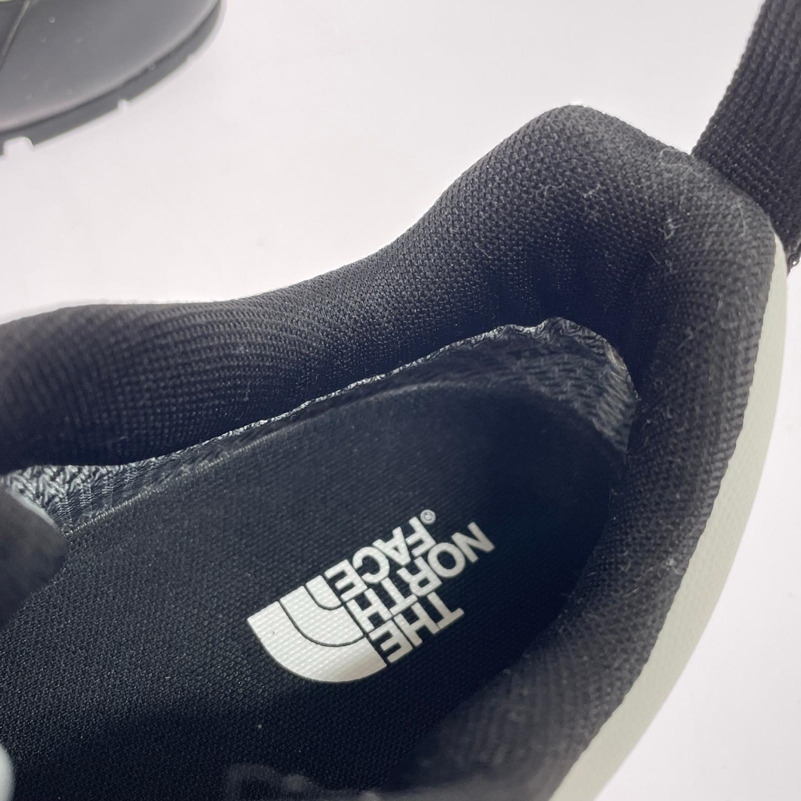 スニーカー THE NORTH FACE GCLYFF Low GTX NF02642 グレー (26) 26cm (US8 UK7 1/2 EU42) グレー