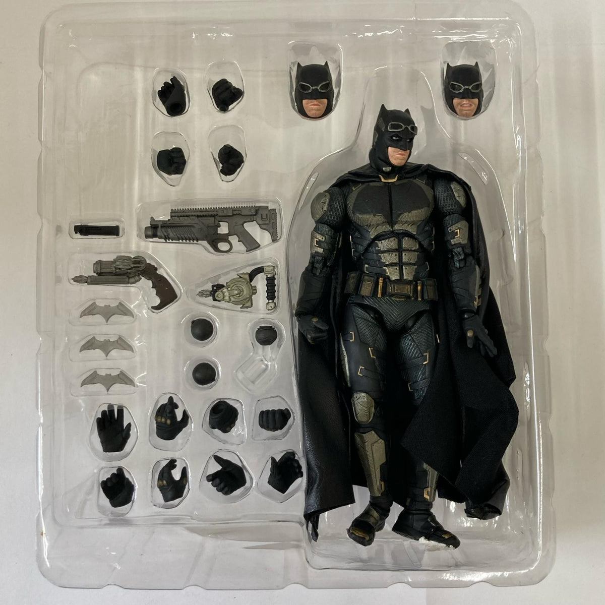 MAFEX BATMAN TACTICAL SUIT フィギュア/グッズ
