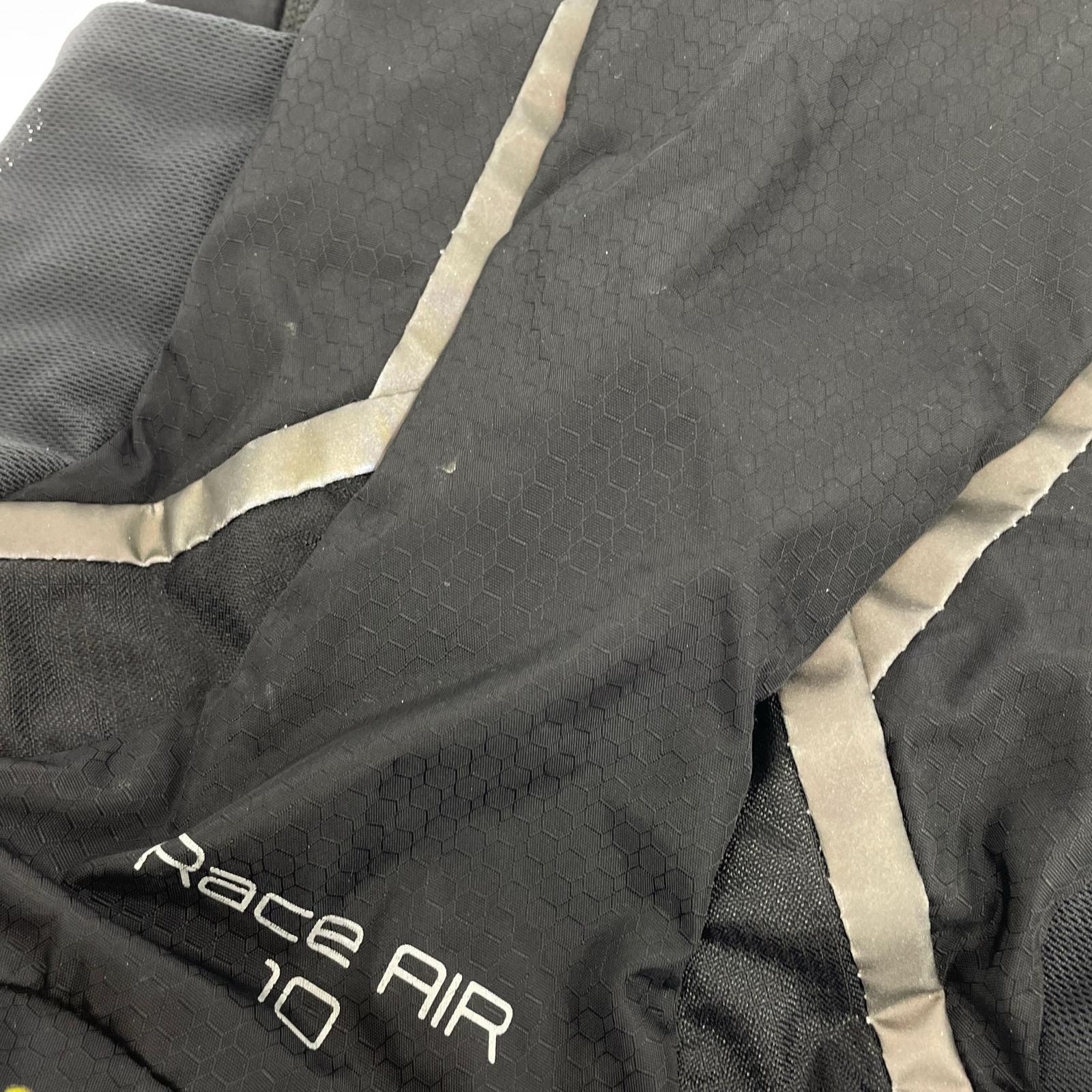 リュック・デイパック RACE AIR 10 バックパック ブラック