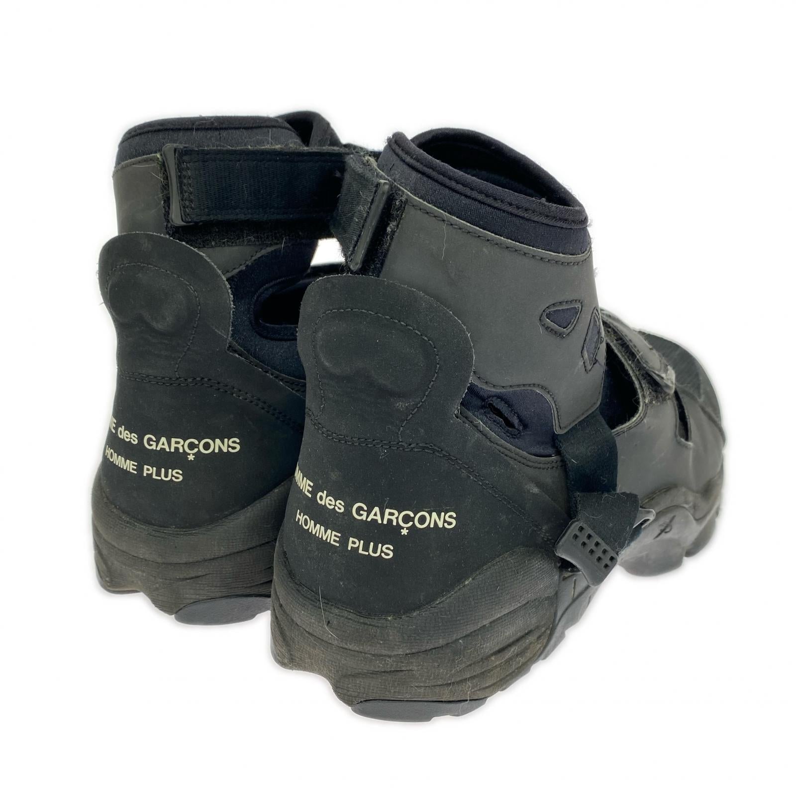 スニーカー COMME des GARCONS×Air Carnivore"Black" 28cm (US10 UK9 1/2 EU46) ブラック