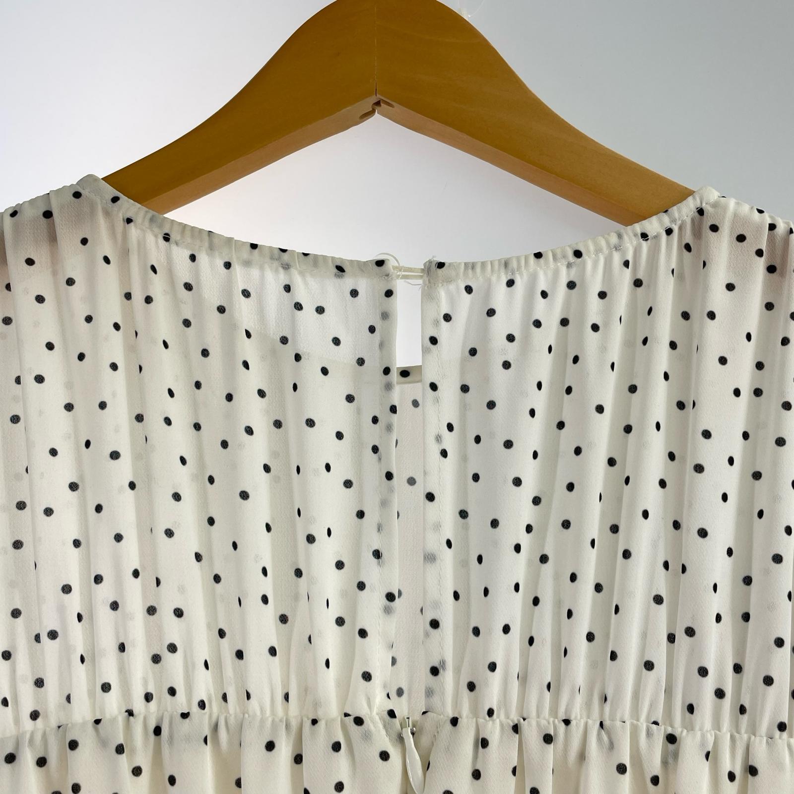 ワンピース PinDotPleatedLongDress M ホワイト