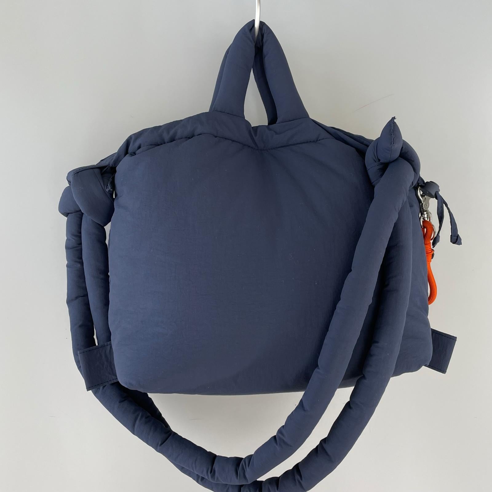 ショルダーバッグ OLEND ONA SOFT BAG ネイビー