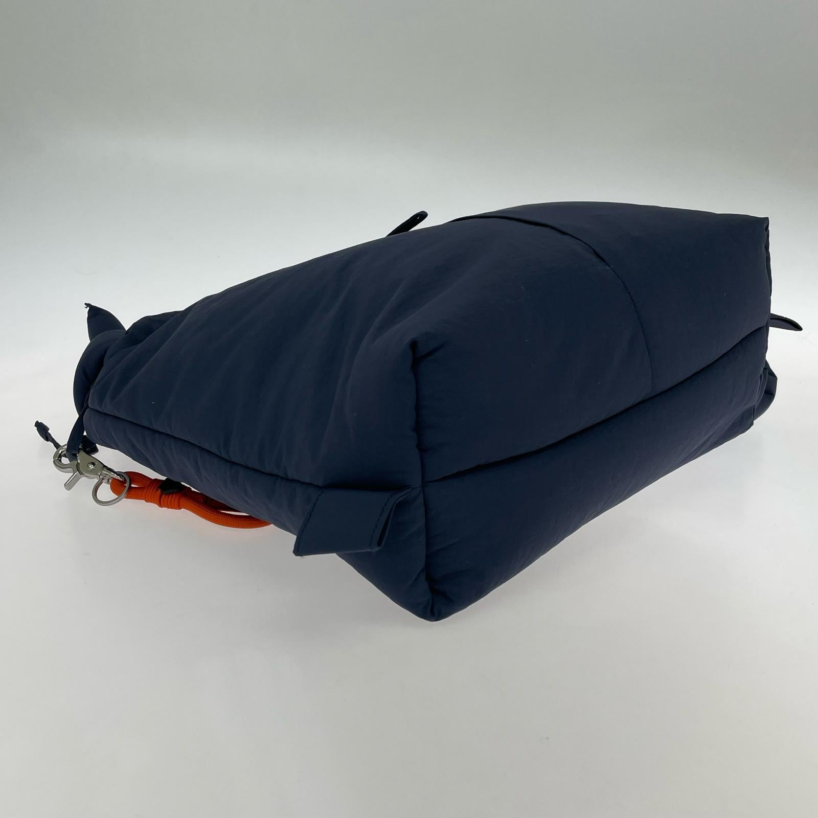 ショルダーバッグ OLEND ONA SOFT BAG ネイビー