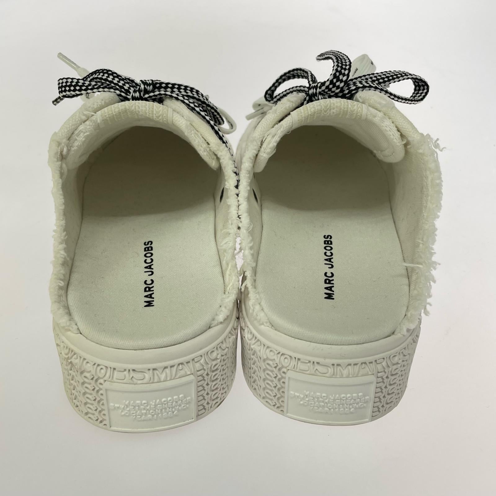 スニーカー THE CANVAS SNEAKER (37) ホワイト