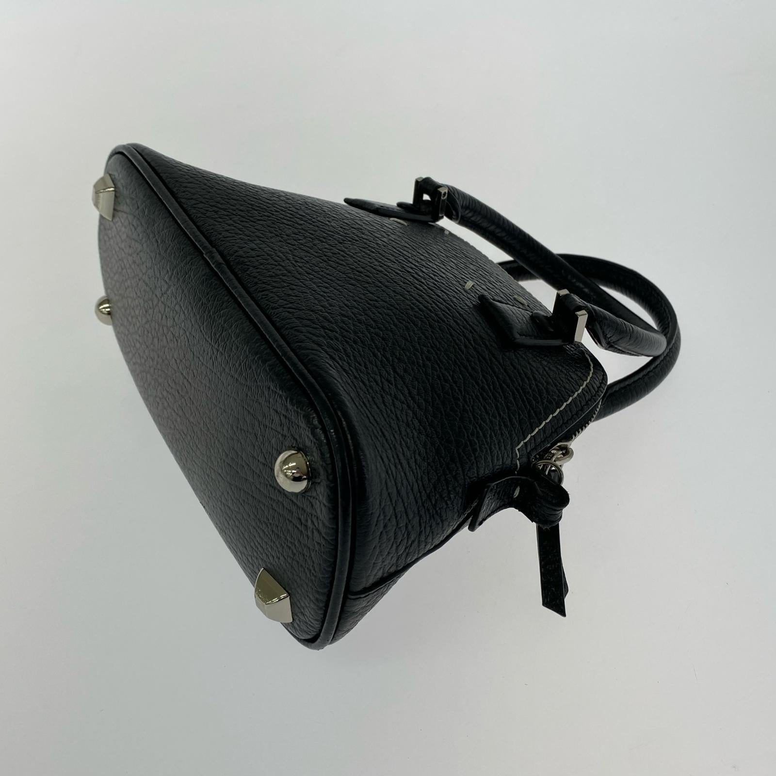 ショルダーバッグ 11 5AC 2way ハンドバッグ 黒 ブラック