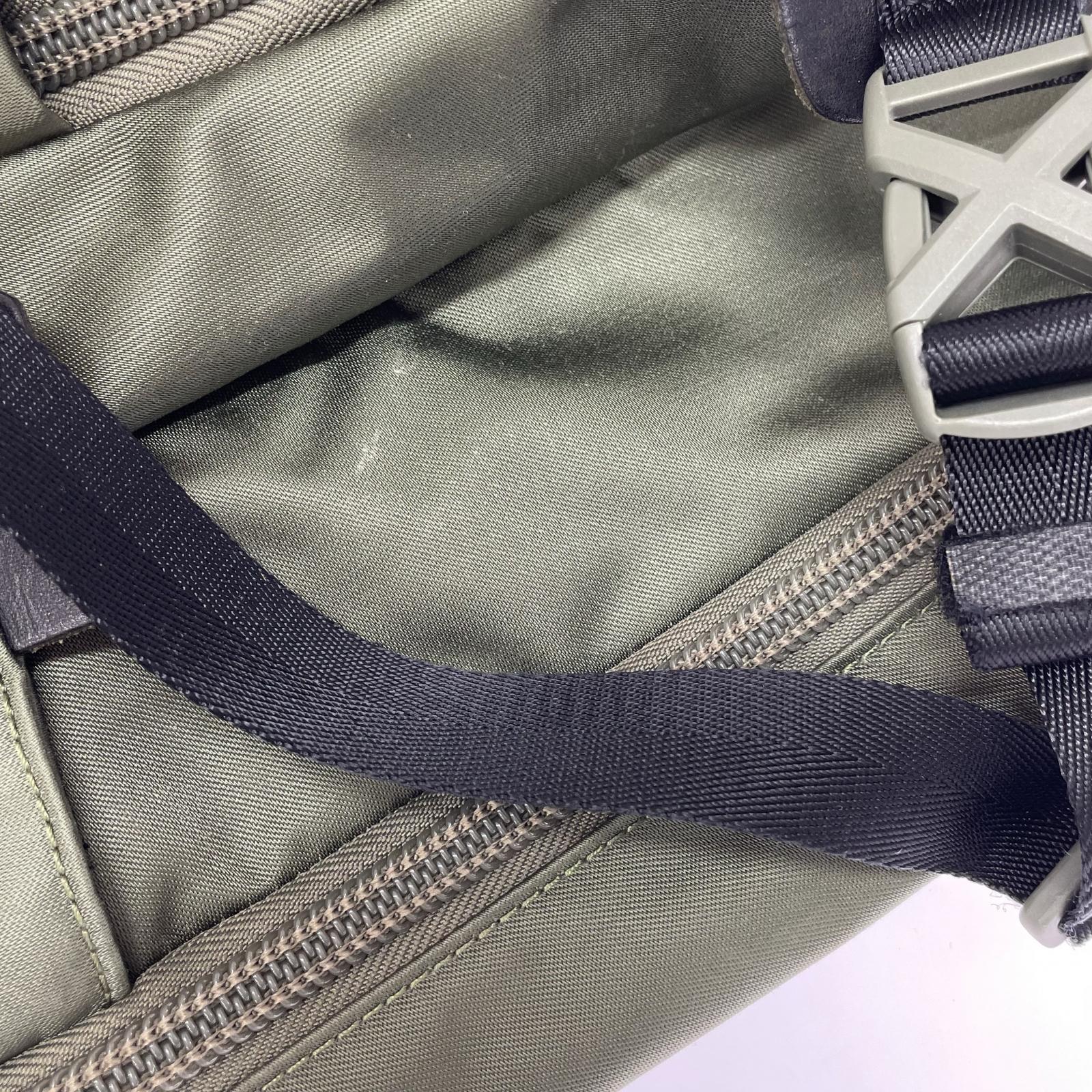リュック・デイパック 950 TRAVEL BP グリーン