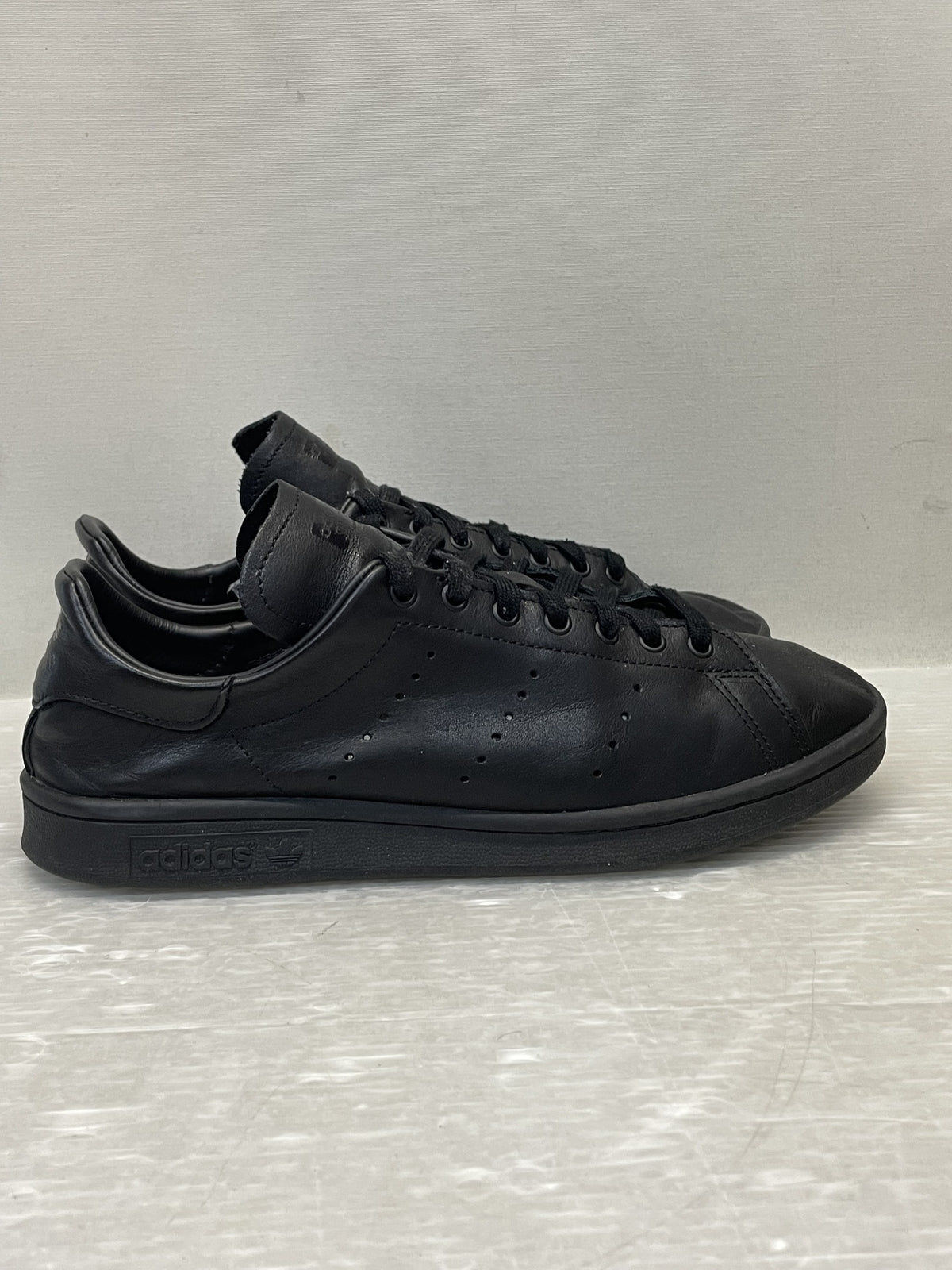 スニーカー adidas STAN SMITH DECON レザースニーカー 26.5 ブラック