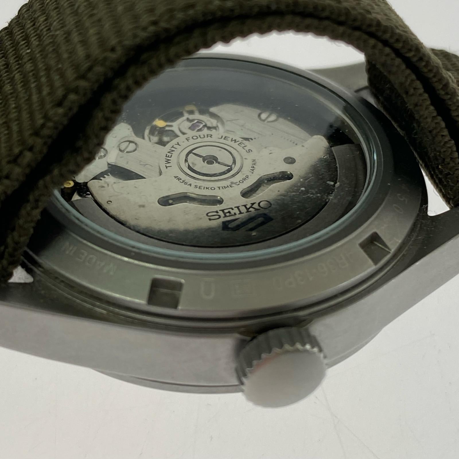腕時計 SEIKO セイコー5 スポーツ 裏スケ 自動巻き 10気圧防水 腕時計 ミリタリーウォッチ