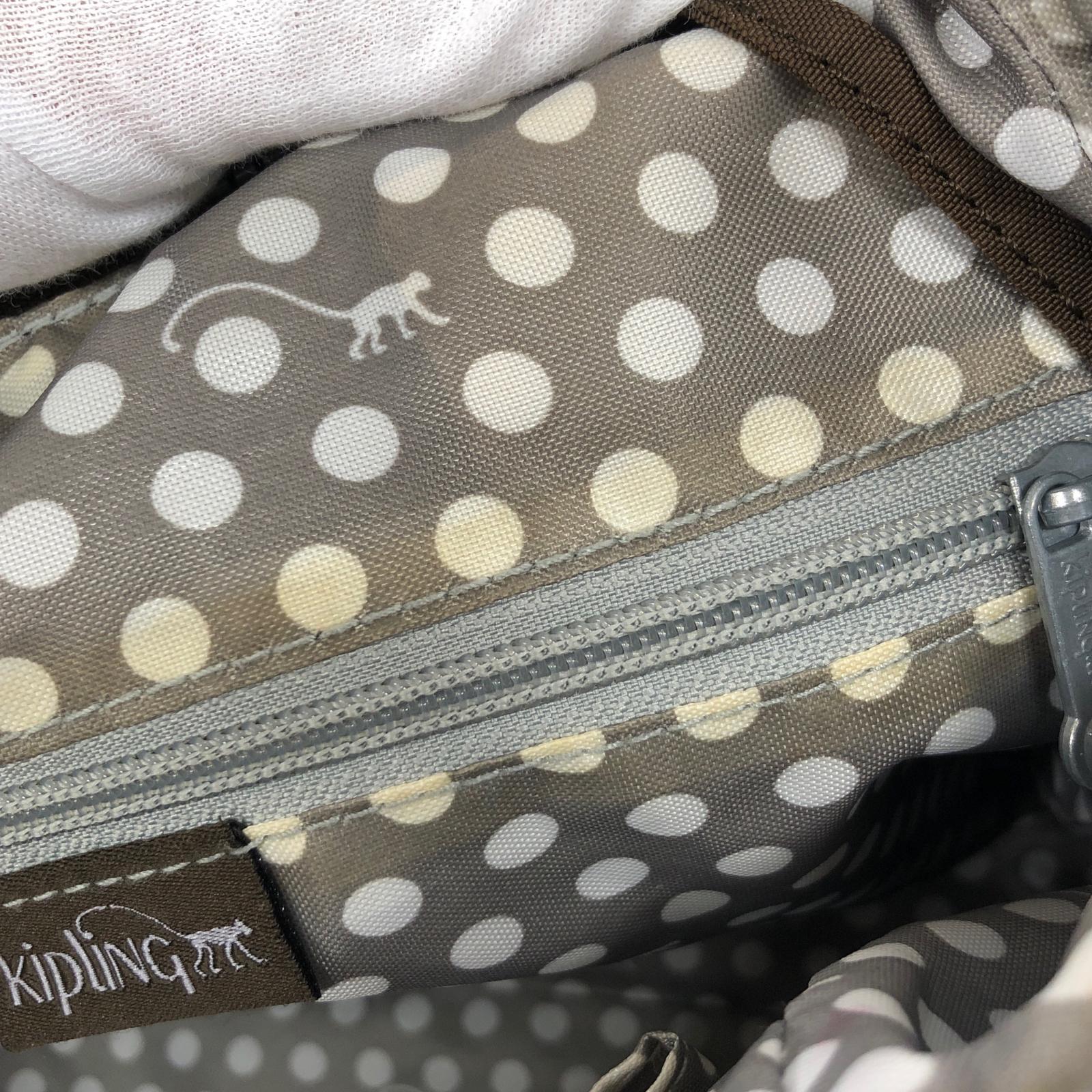 ショルダーバッグ Kipling ナイロンバッグ ブラウン