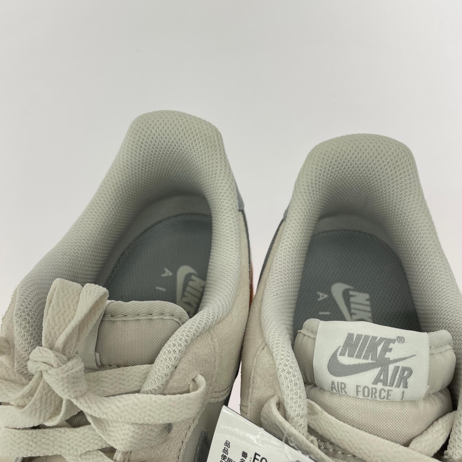 スニーカー Air Force 1 '07 LV8 us12.5 30.5cm (US12 1/2 UK12 EU51) ホワイト